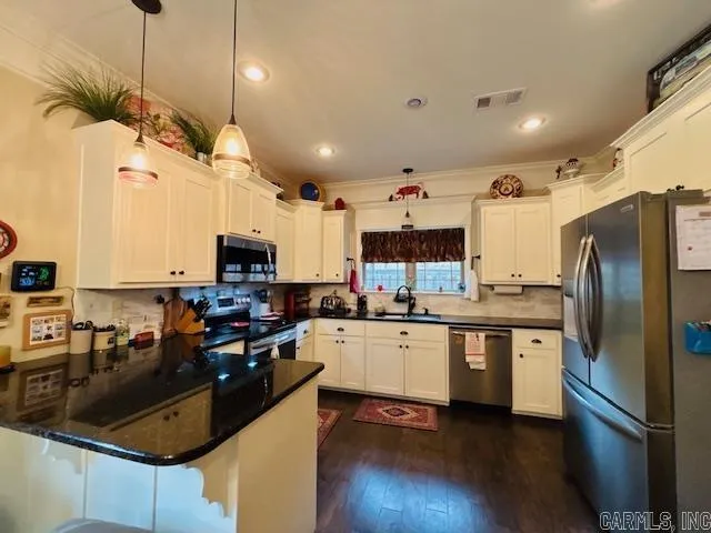 Property at 4117 N Frankfort - Image 2