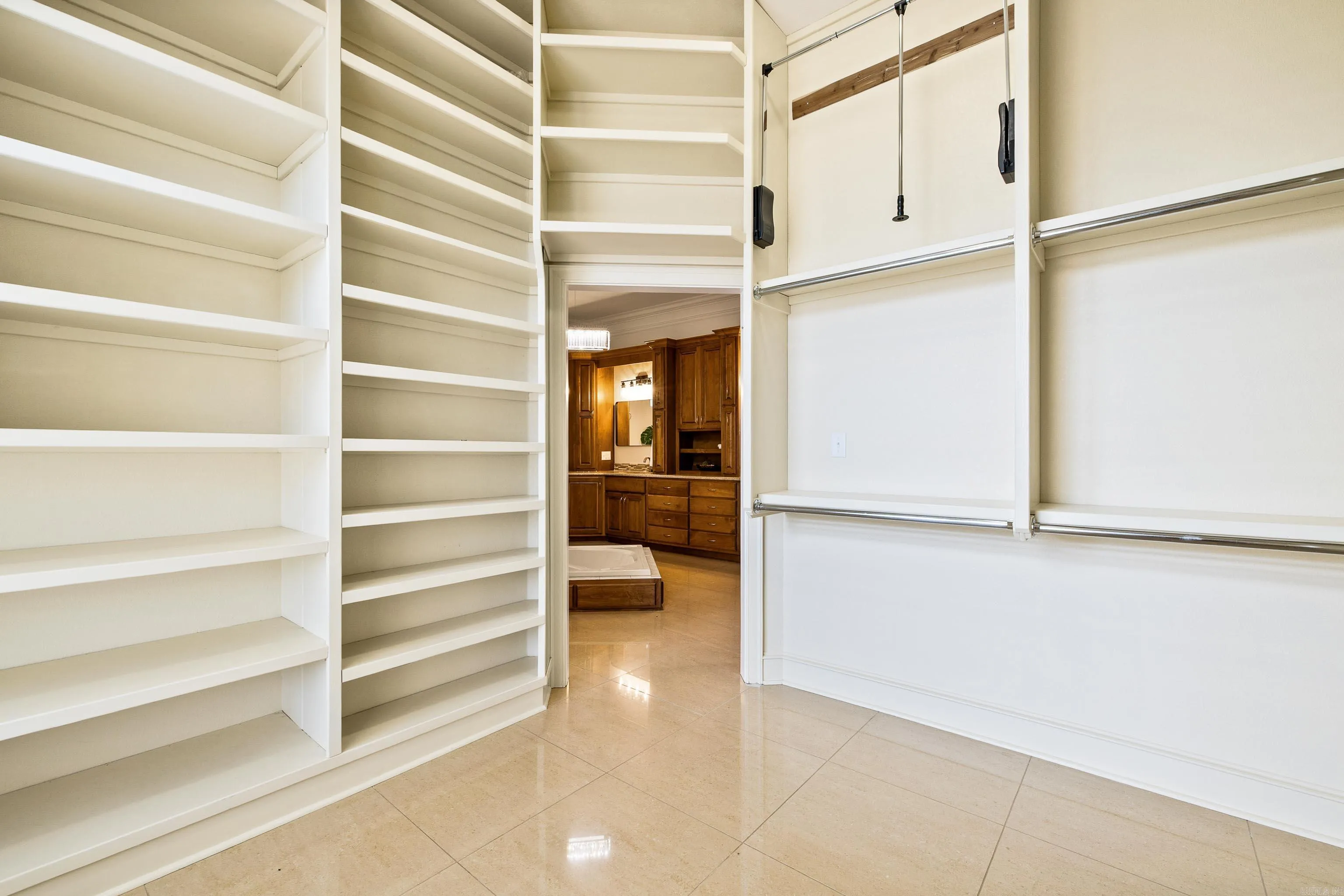 Property at 5918  Riviera - Image 19