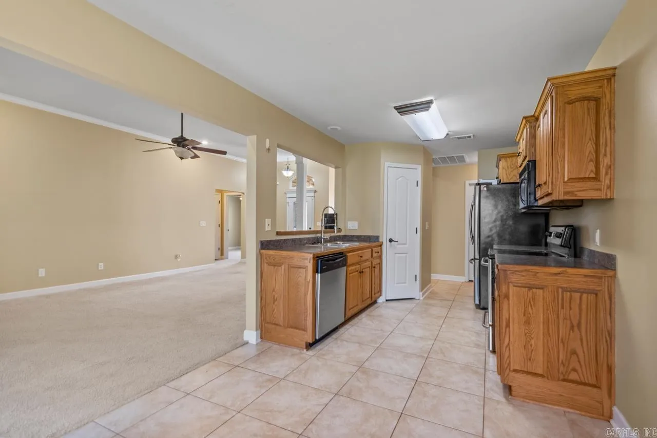 Property at 1609  White oak cir - Image 11