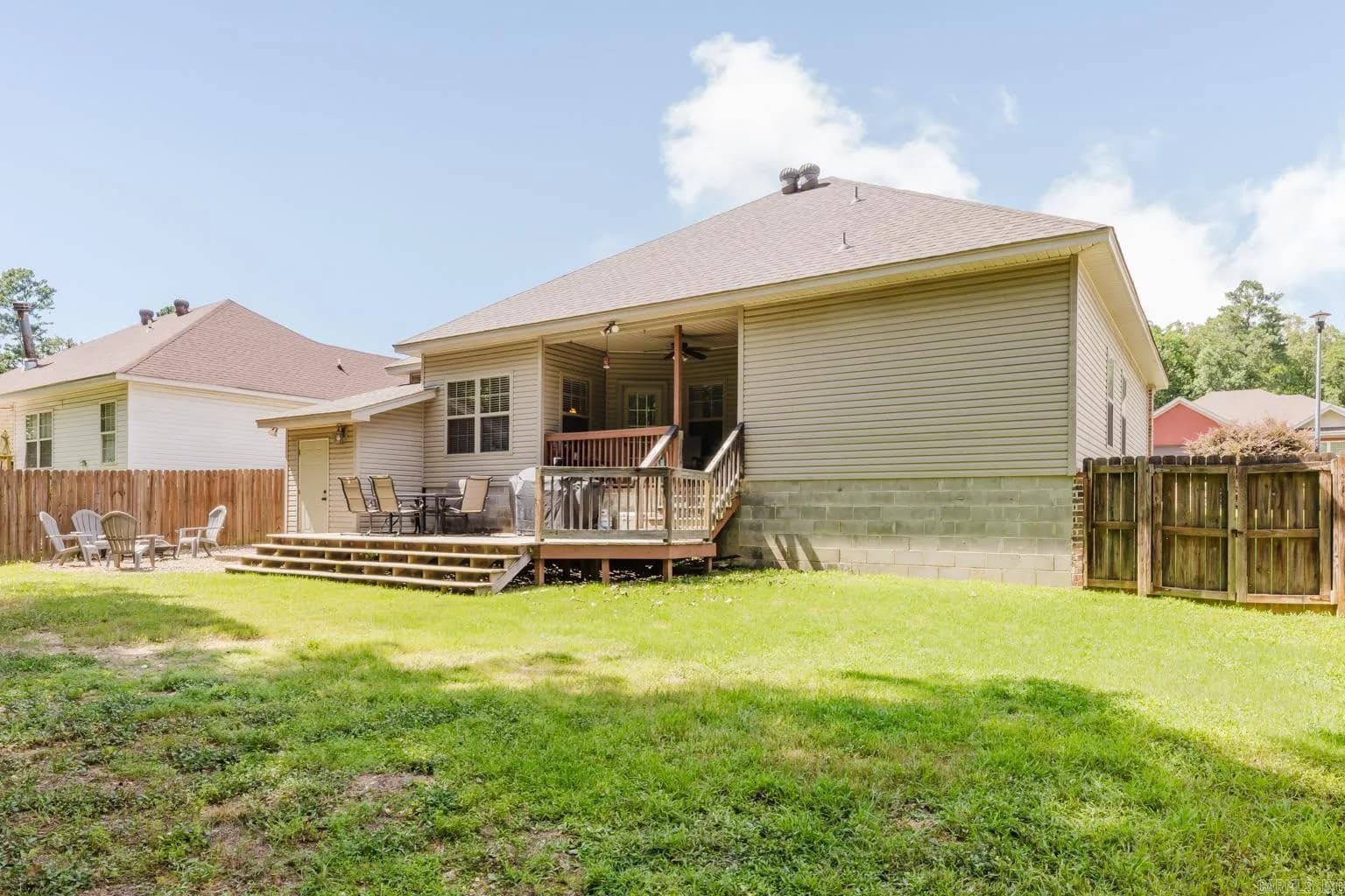 Property at 2515  Springhill village - Image 34