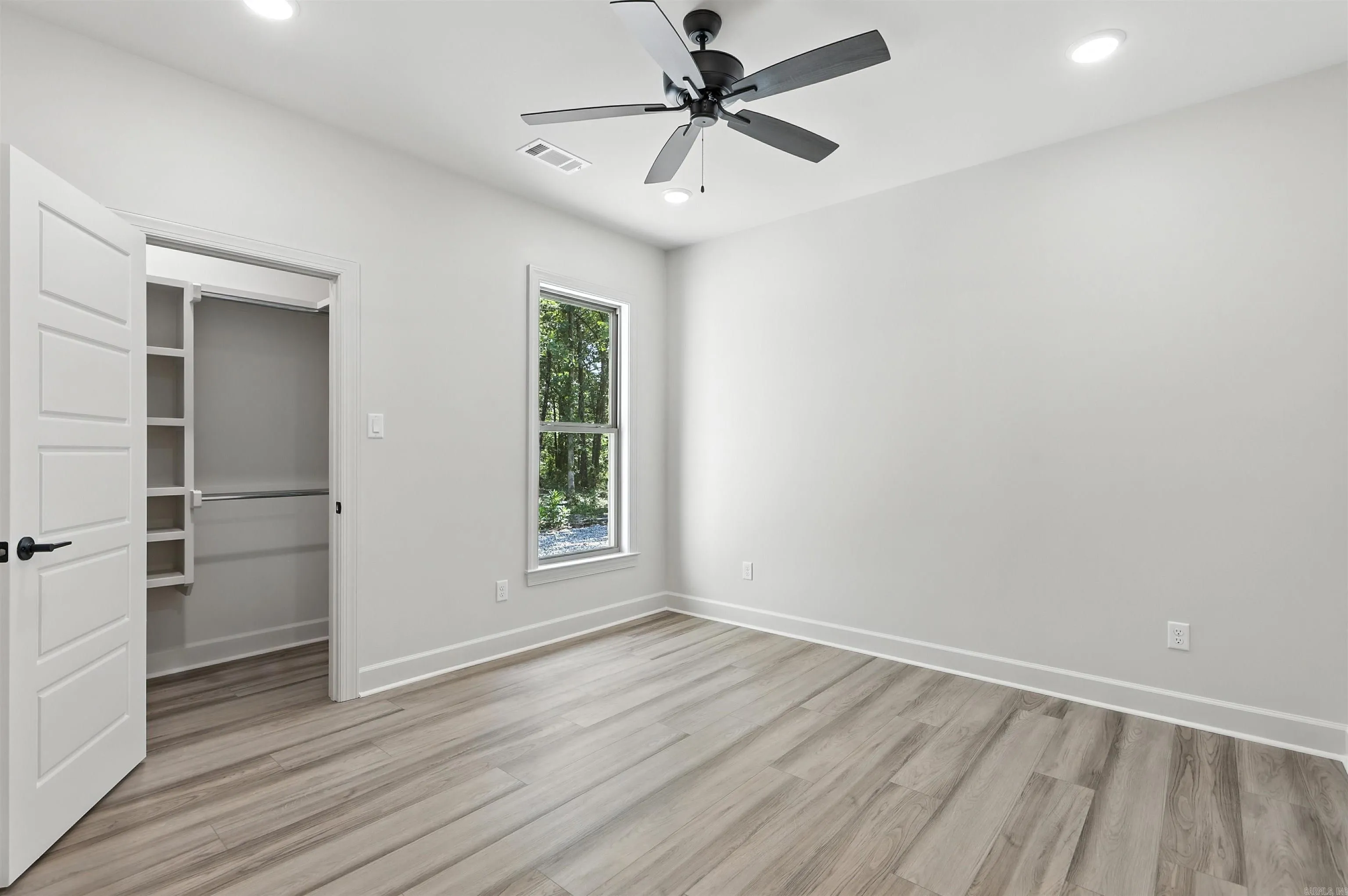 Property at 20  Brilliante - Image 36
