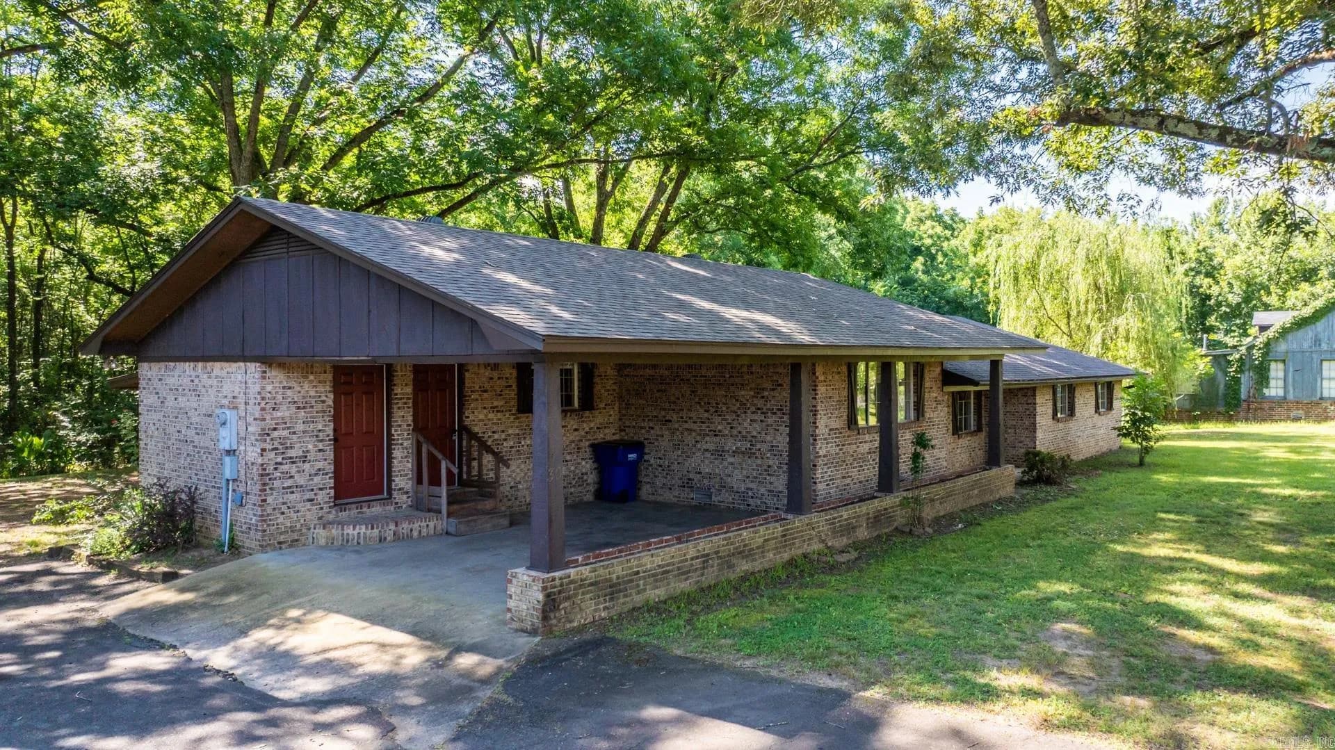 Property at 30  N broadview - Image 5