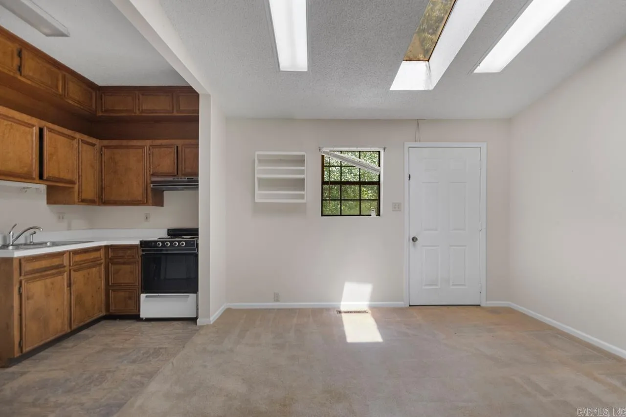 Property at 12605  Janelle - Image 36