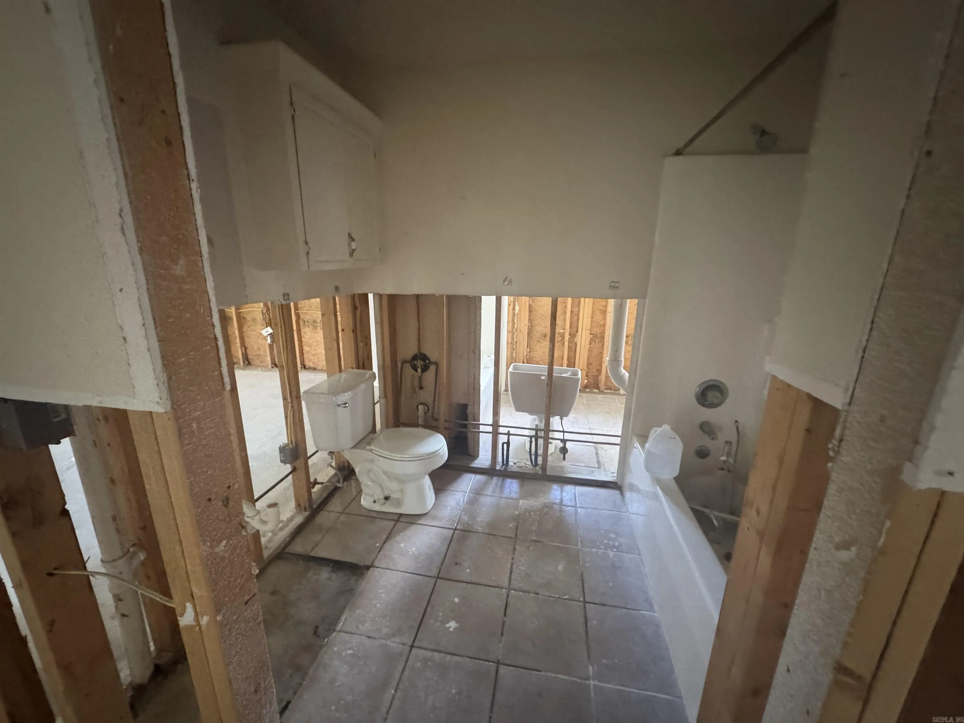 Property at 1811  Birchwood - Image 4