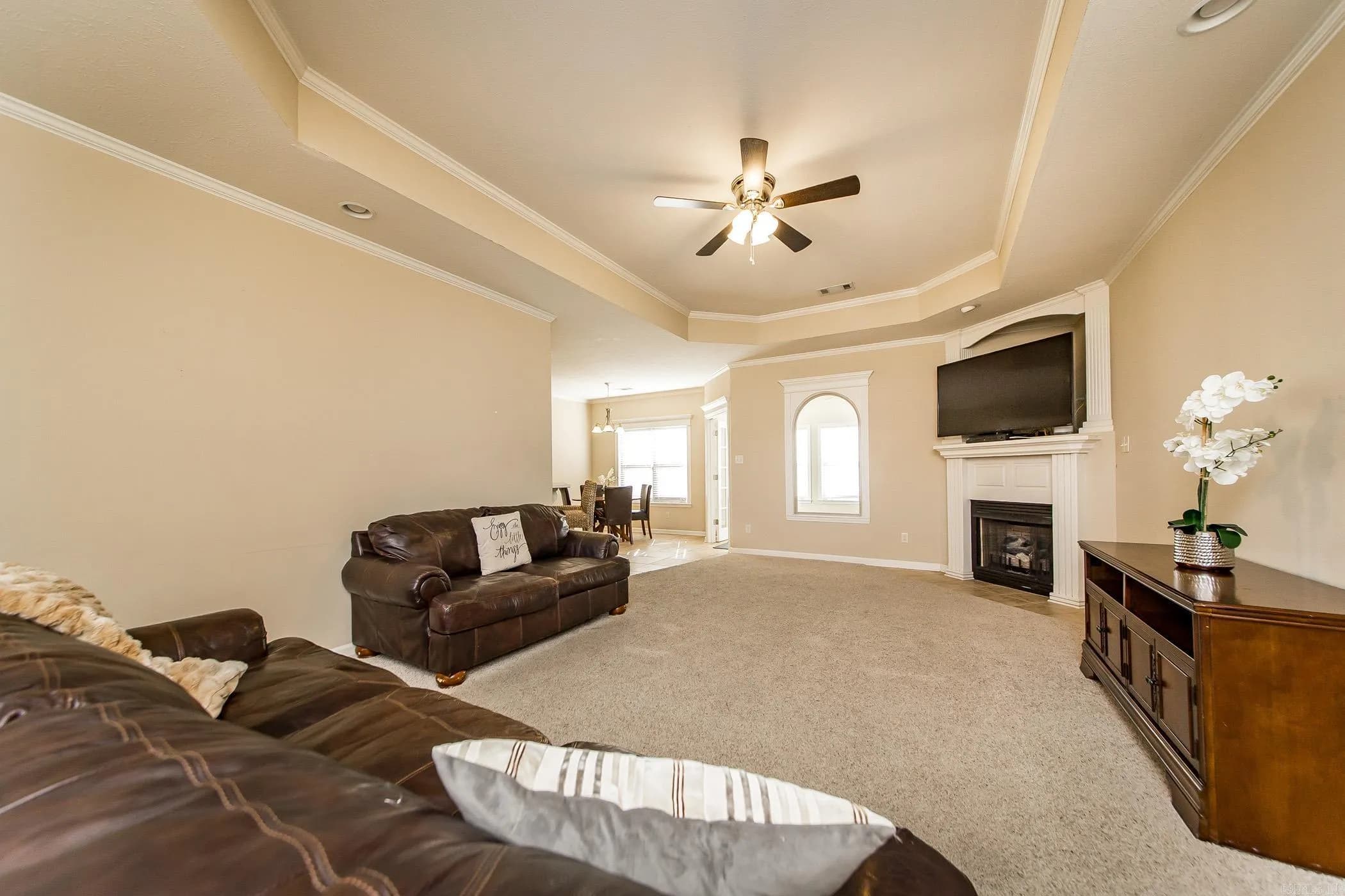 Property at 2426  Palisade - Image 28
