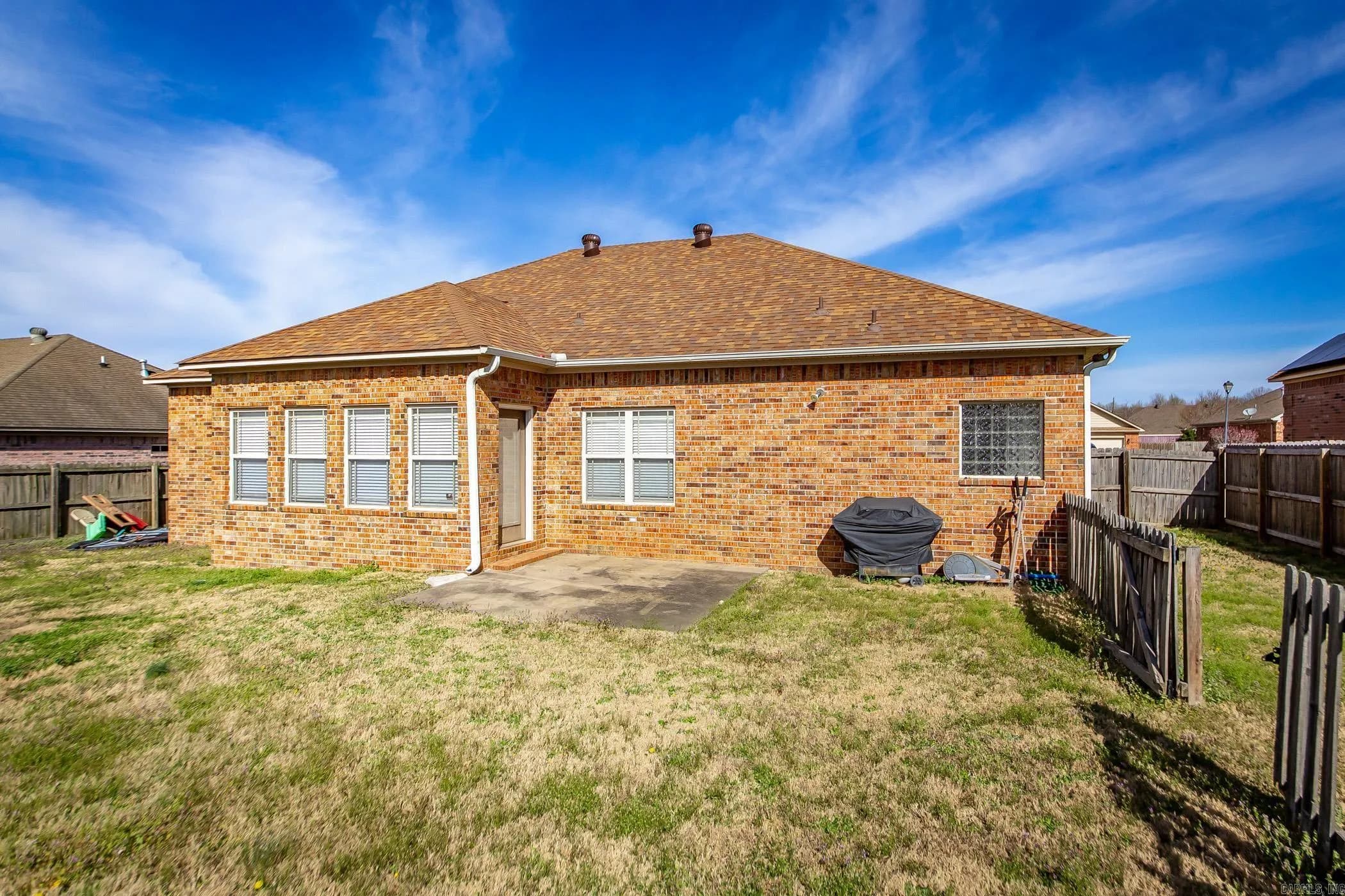 Property at 2426  Palisade - Image 33