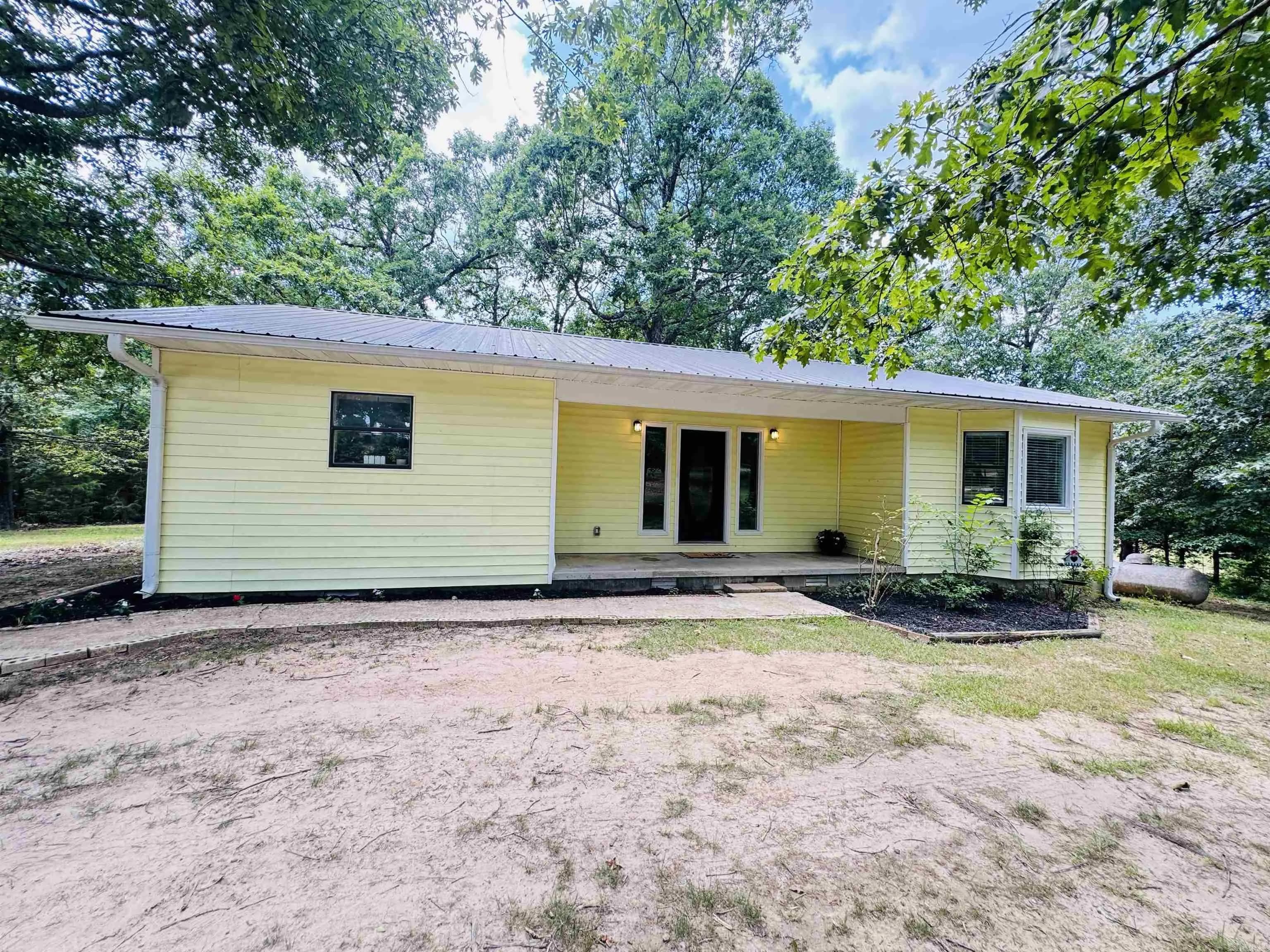 Property at 184  Vickery road - Image 3