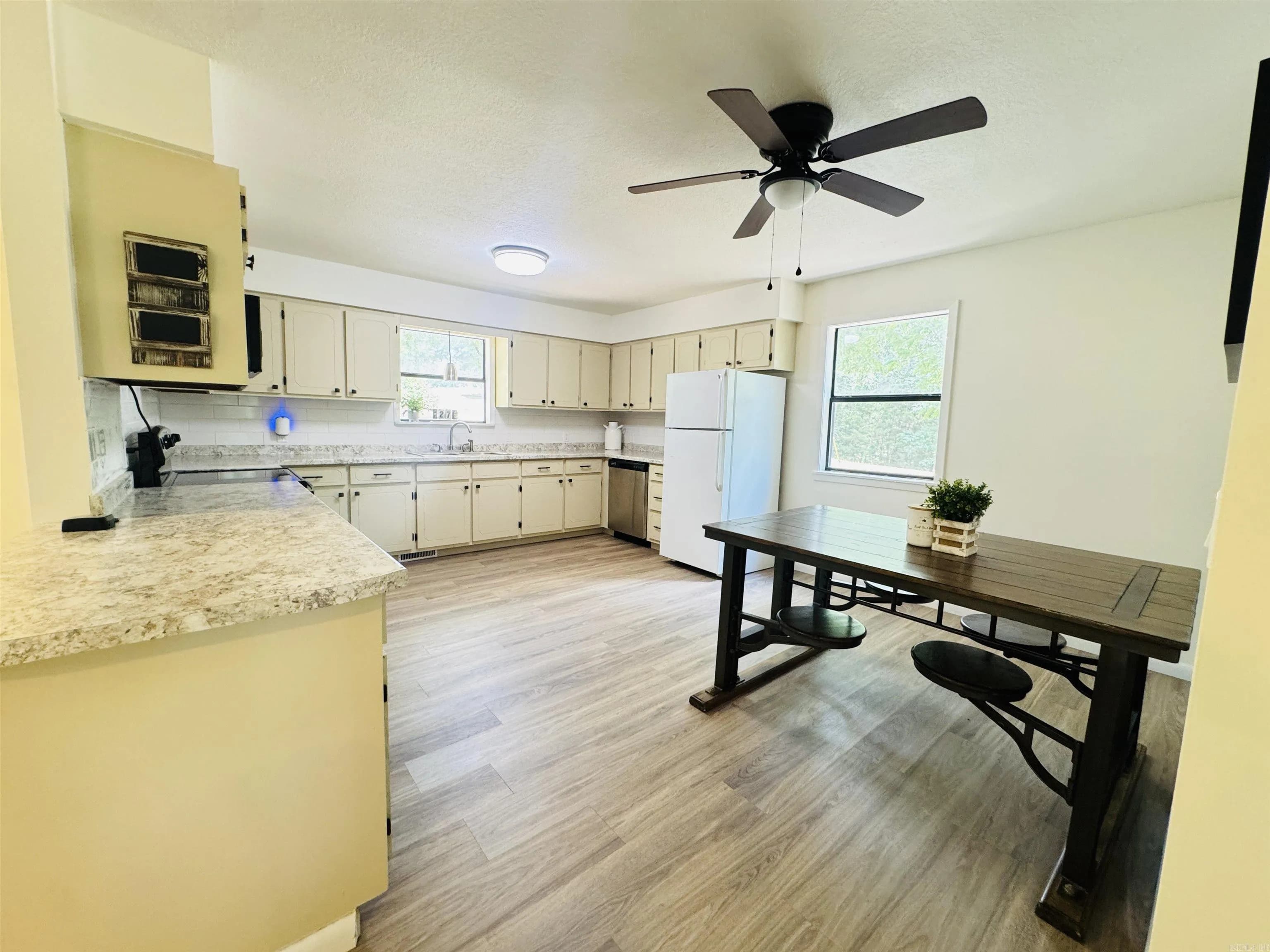 Property at 184  Vickery road - Image 11