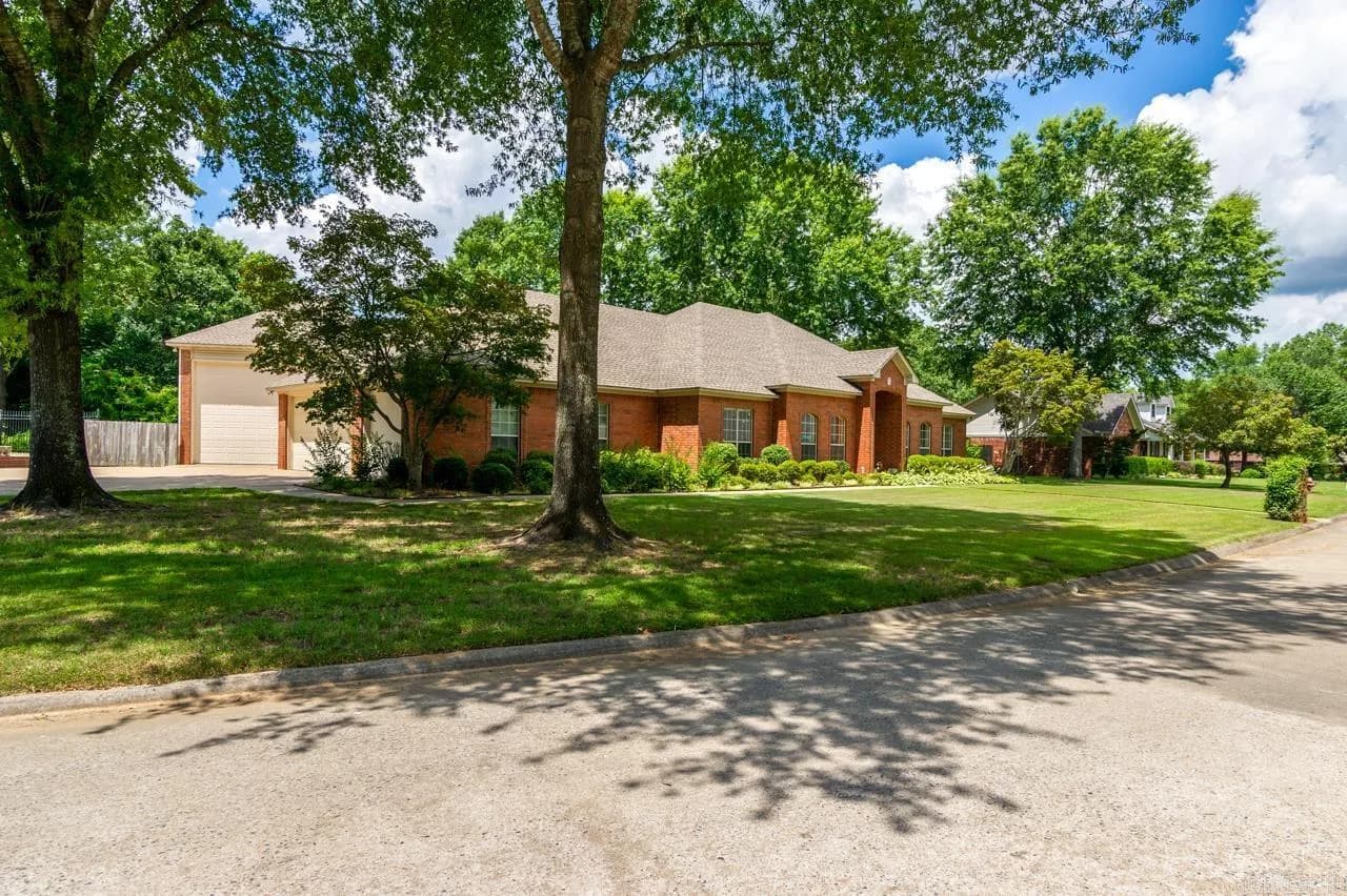 Property at 13  Shady valley dr - Image 6
