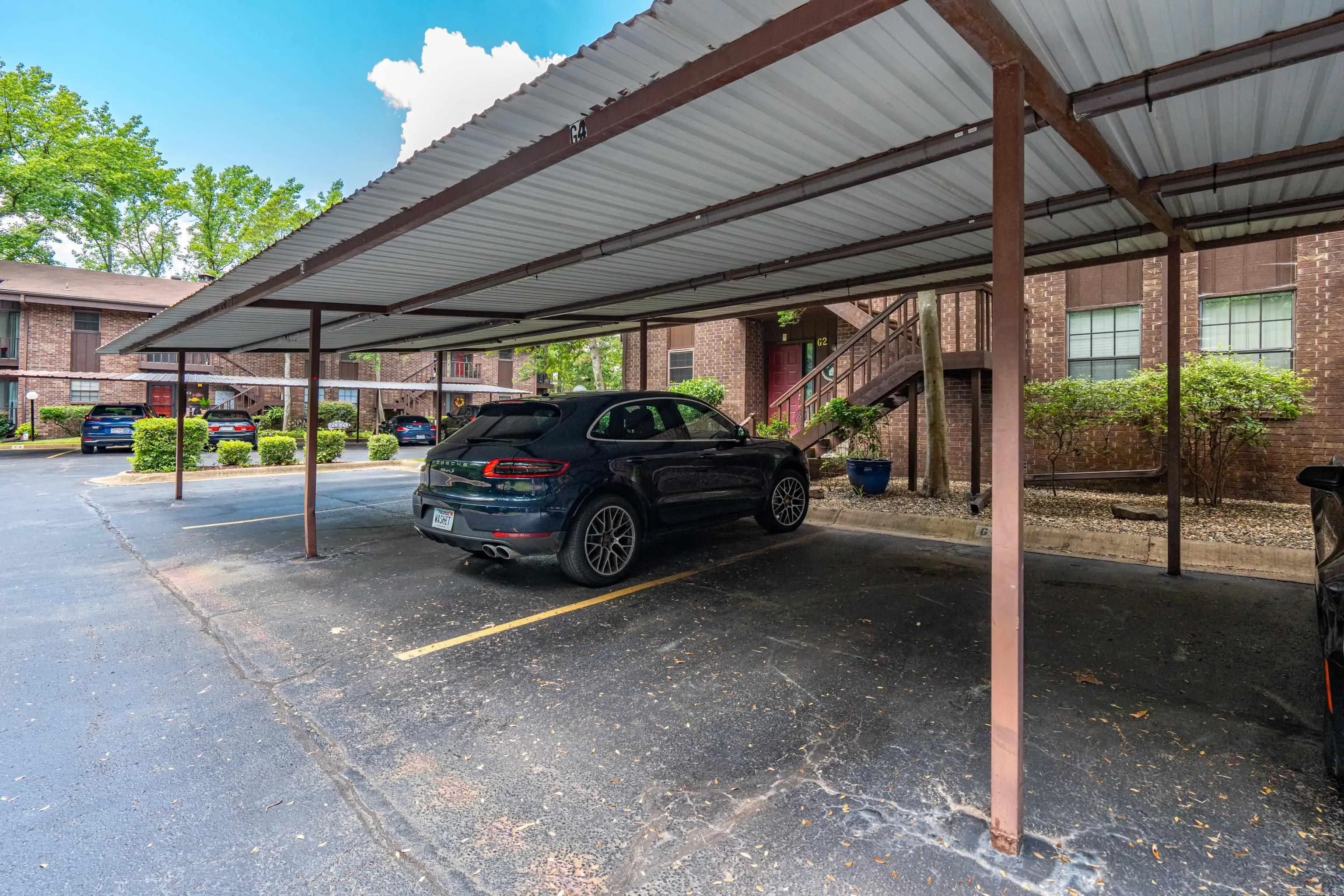 Property at 2315  Lakeshore, G4 - Image 41