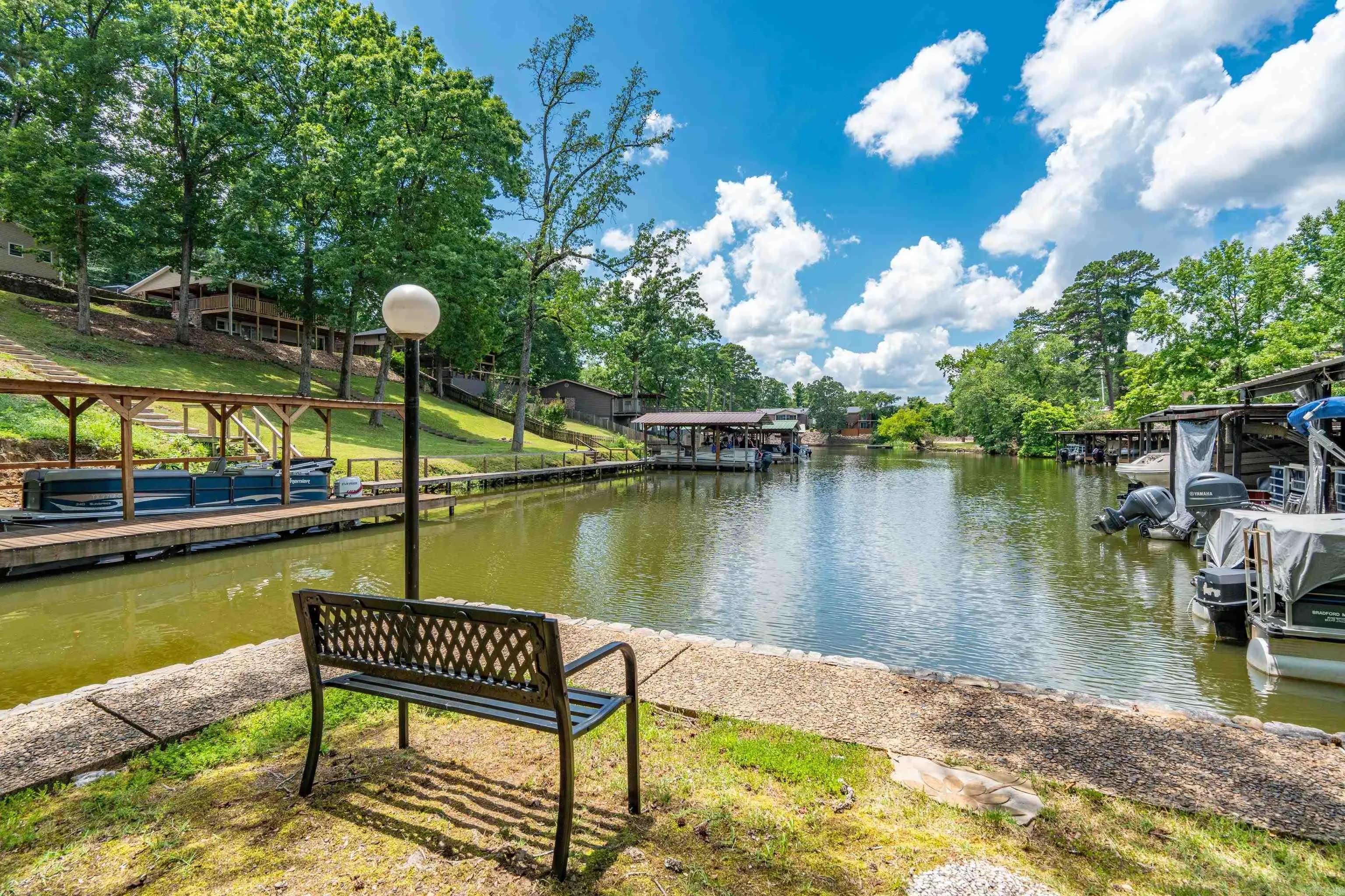 Property at 2315  Lakeshore, G4 - Image 10