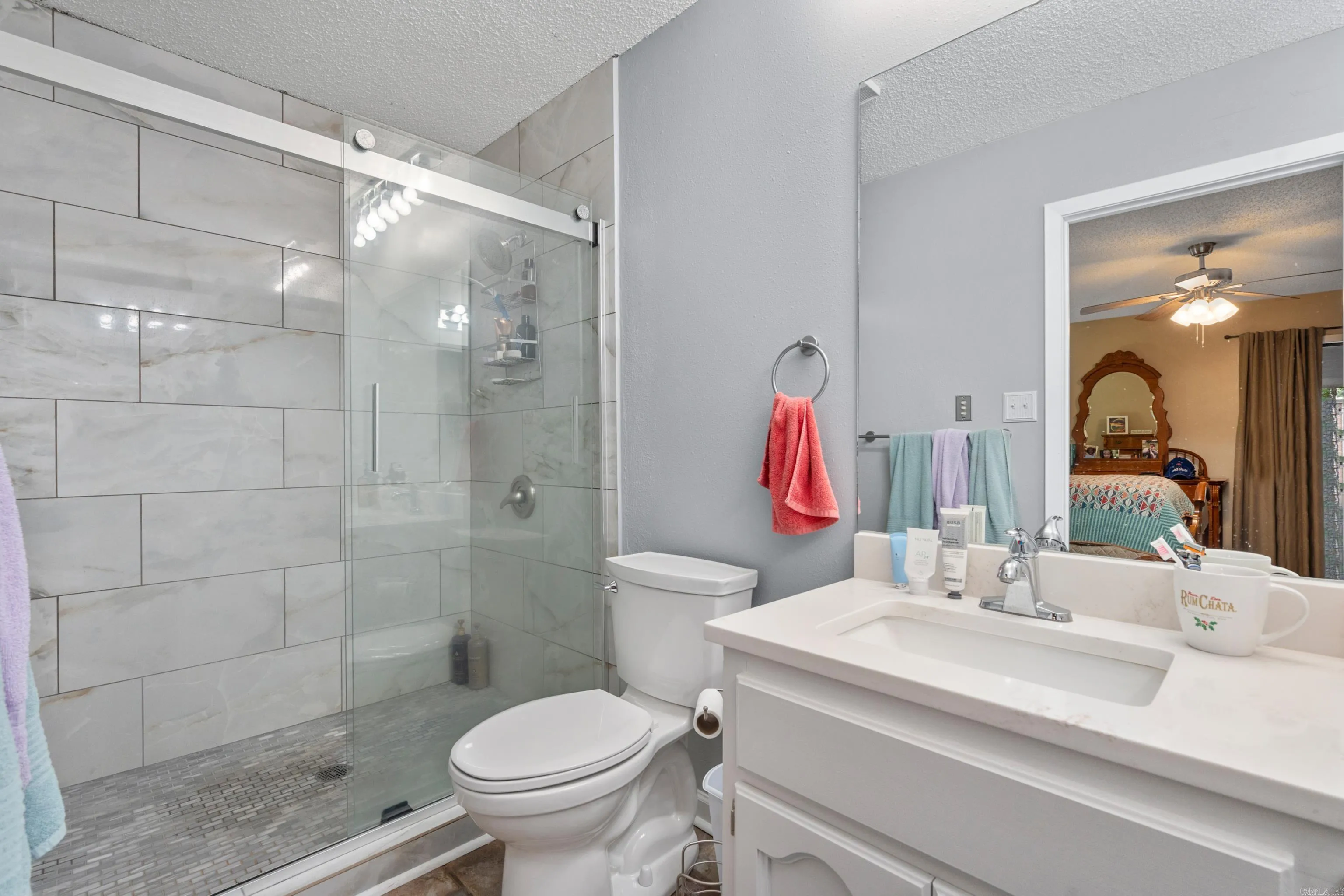 Property at 2315  Lakeshore, G4 - Image 33
