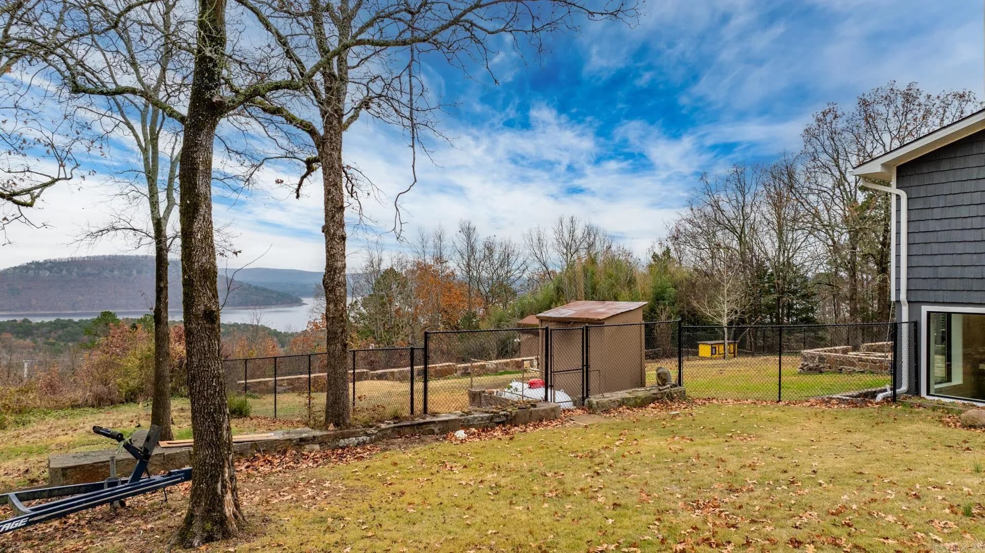 Property at 149  Overlook dr - Image 35