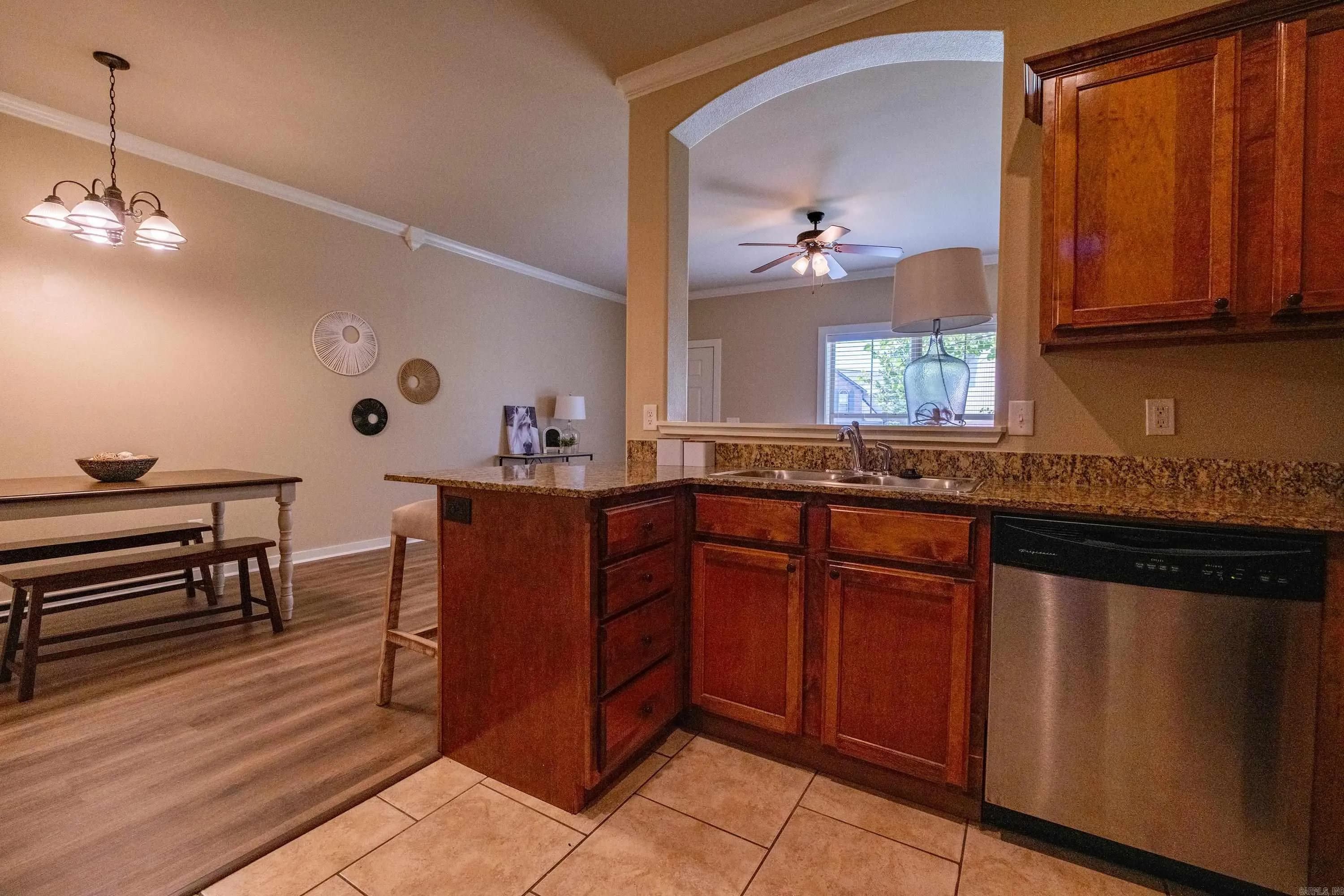 Property at 503  Tuscany - Image 10