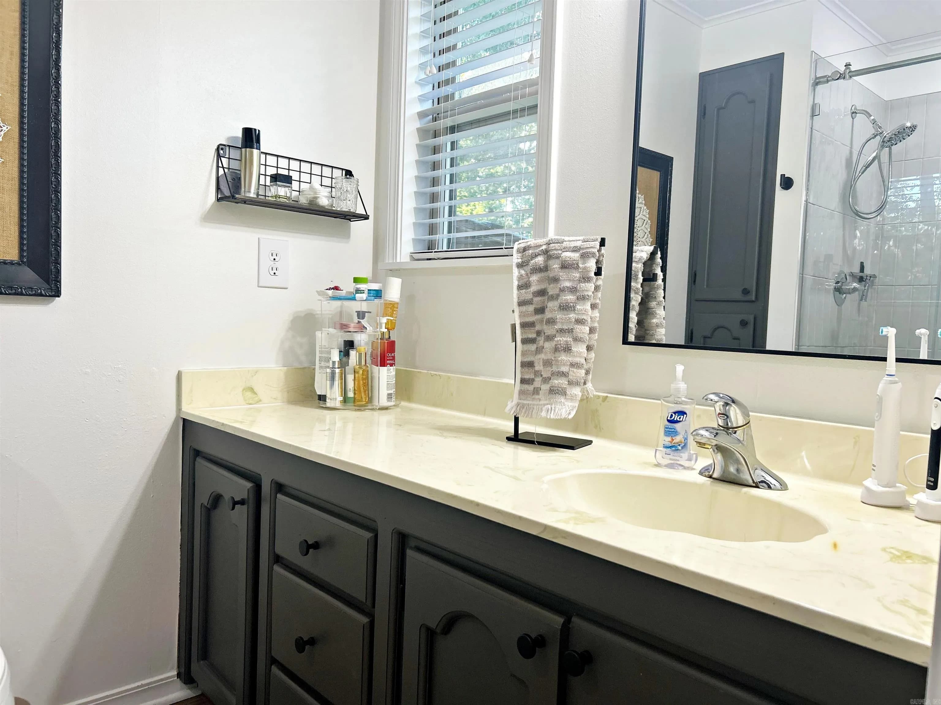 Property at 309  Forrest park - Image 24