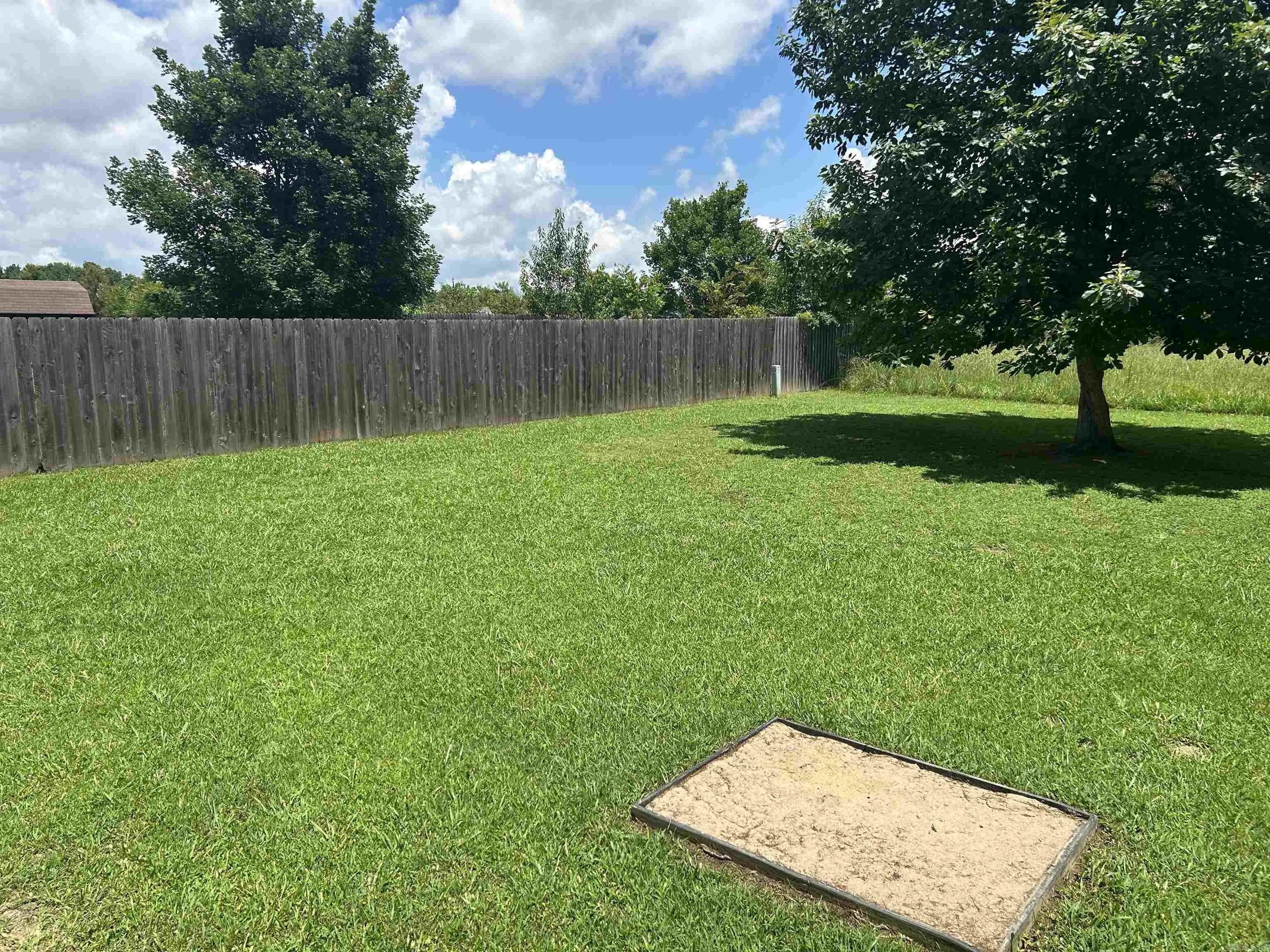 Property at 390  Maggie loop - Image 14