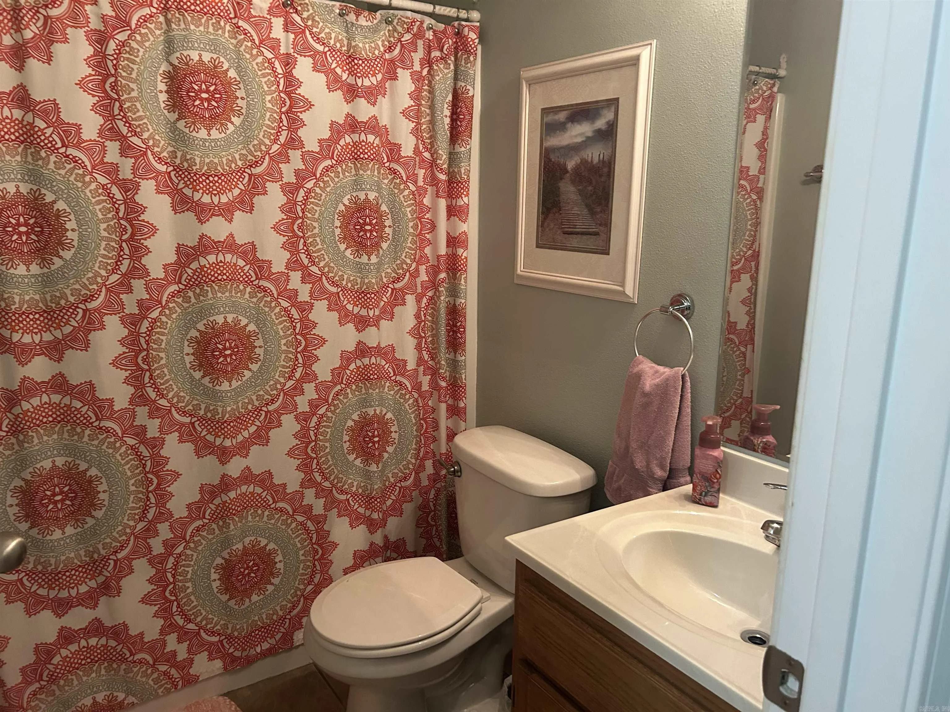 Property at 390  Maggie loop - Image 7