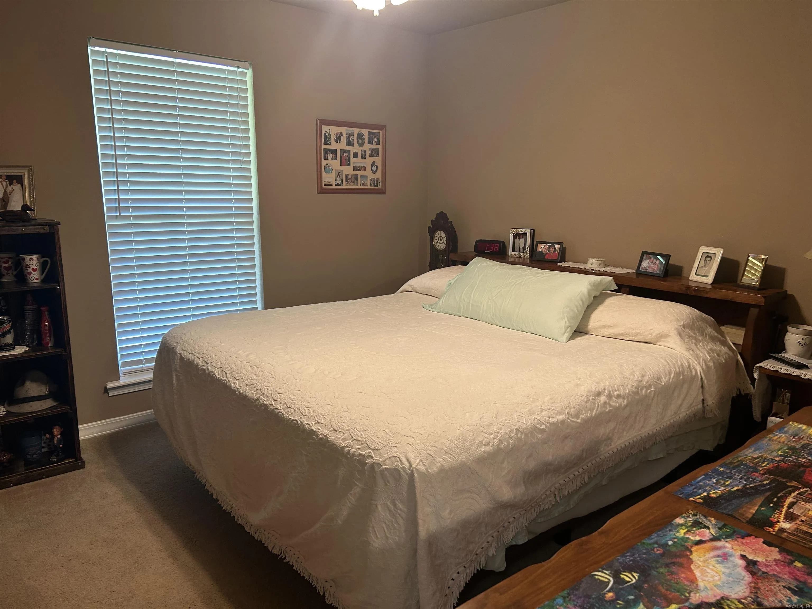 Property at 390  Maggie loop - Image 8