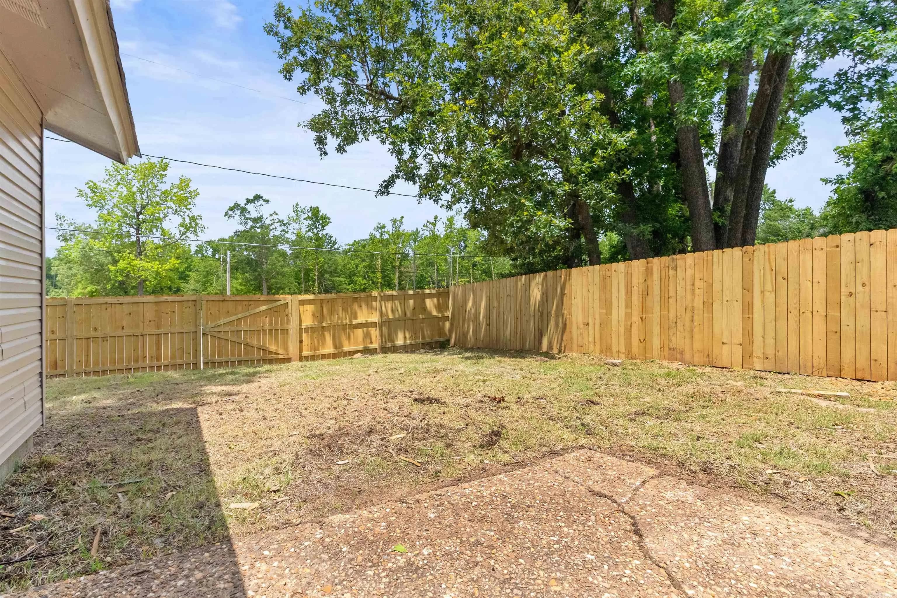 Property at 8203  Woodview - Image 26