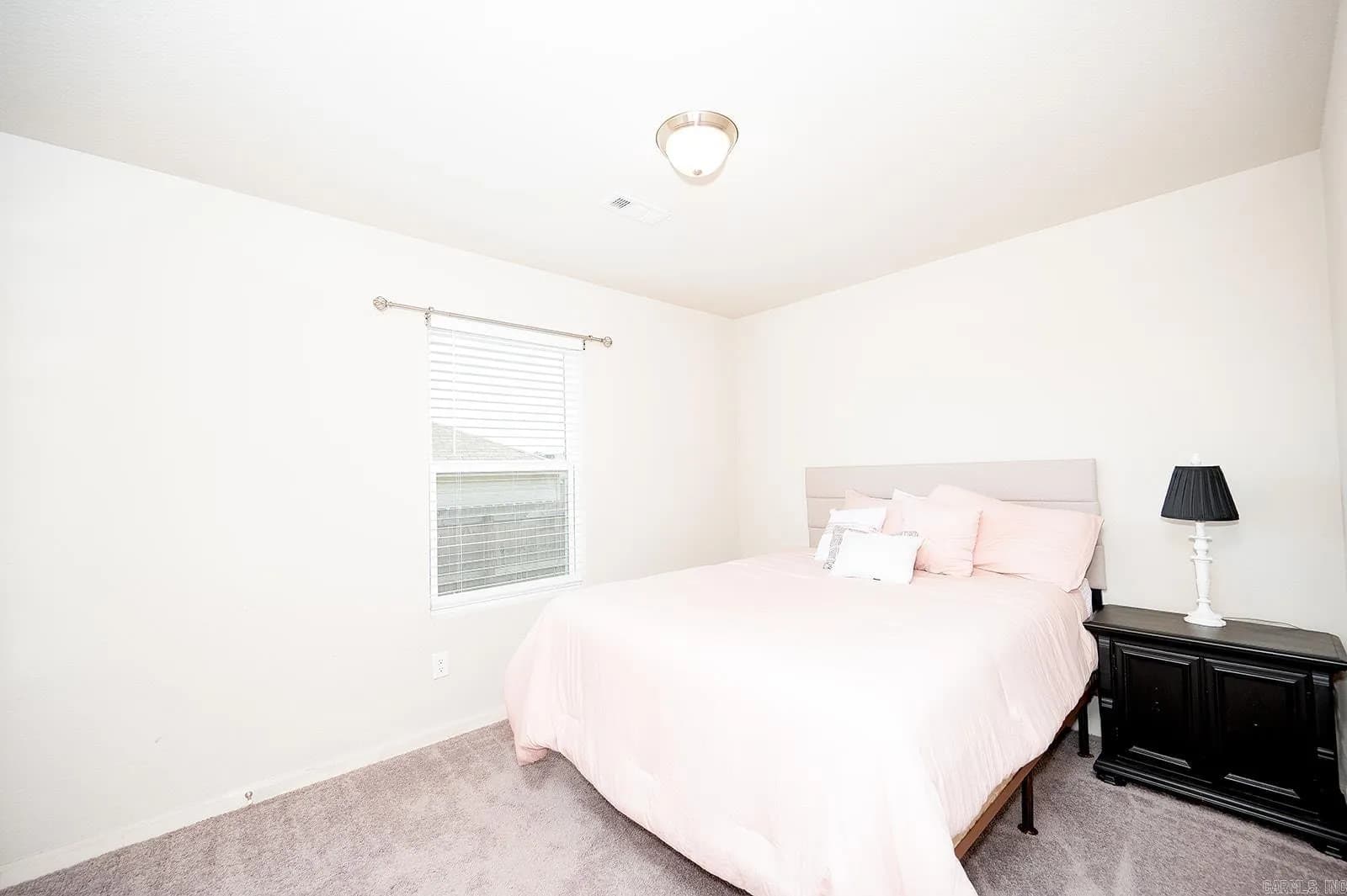 Property at 109  Goldenrod - Image 30
