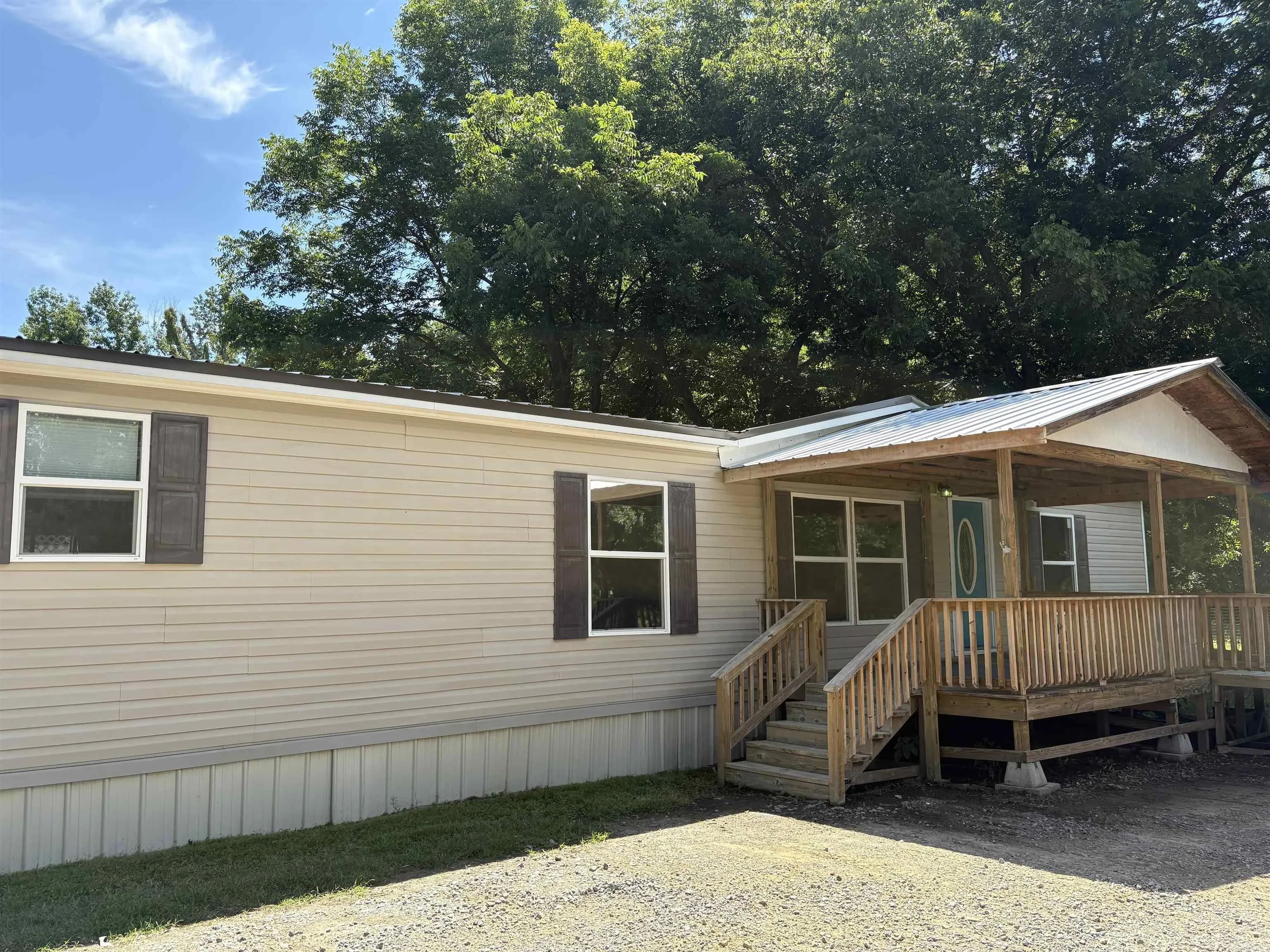Property at 1014 S Third - Image 2