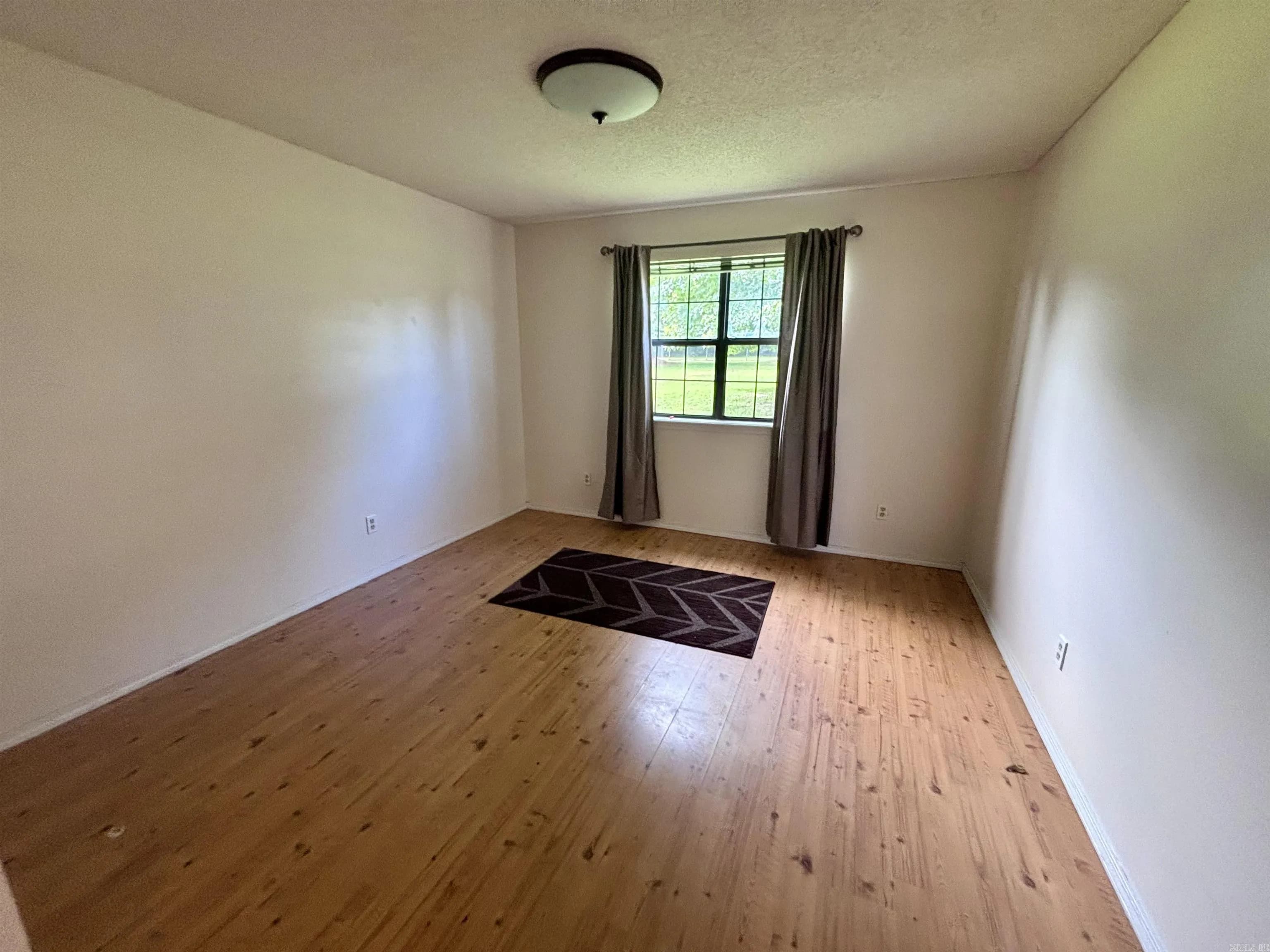 Property at 202  Houston - Image 4