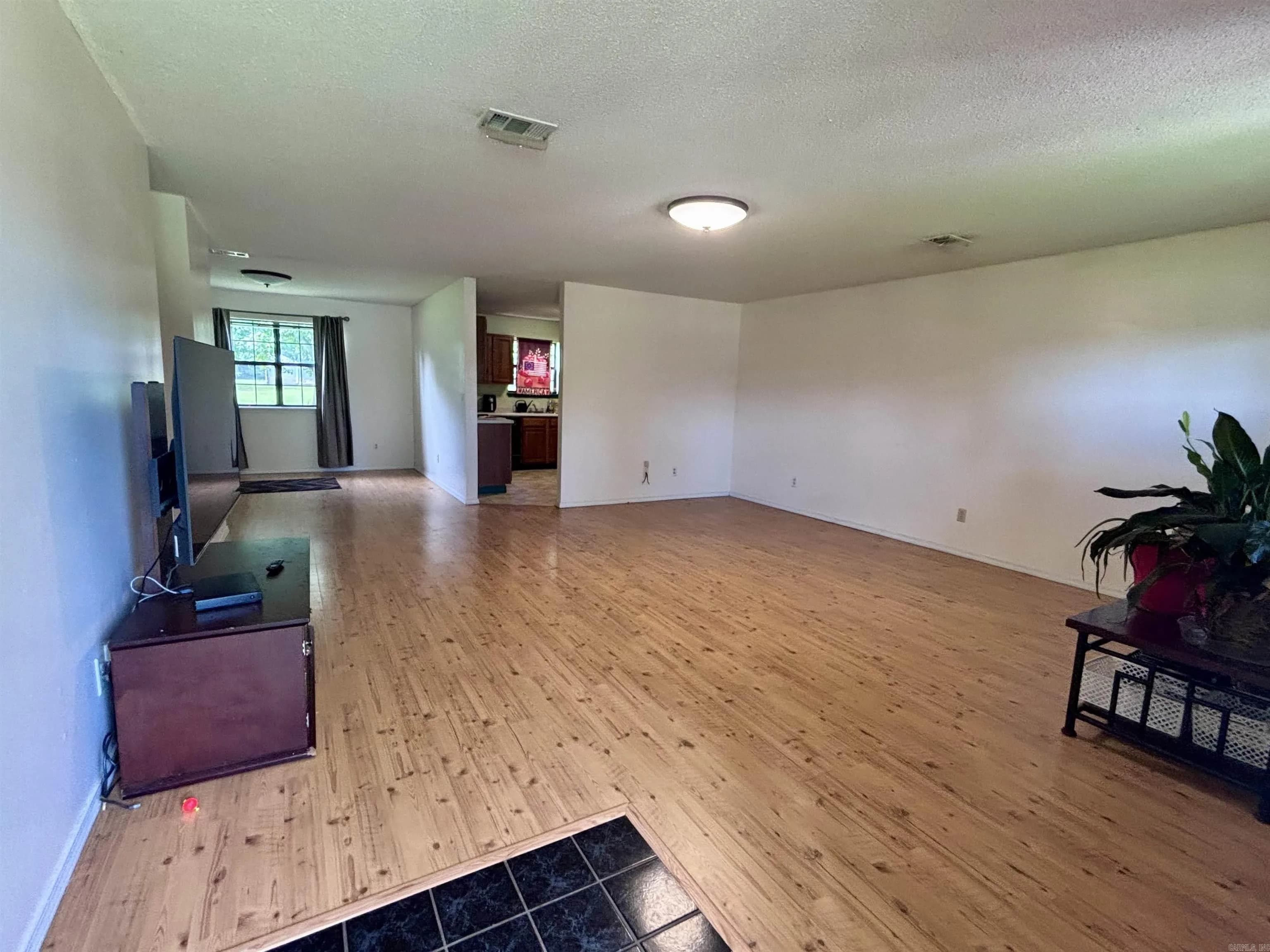 Property at 202  Houston - Image 8
