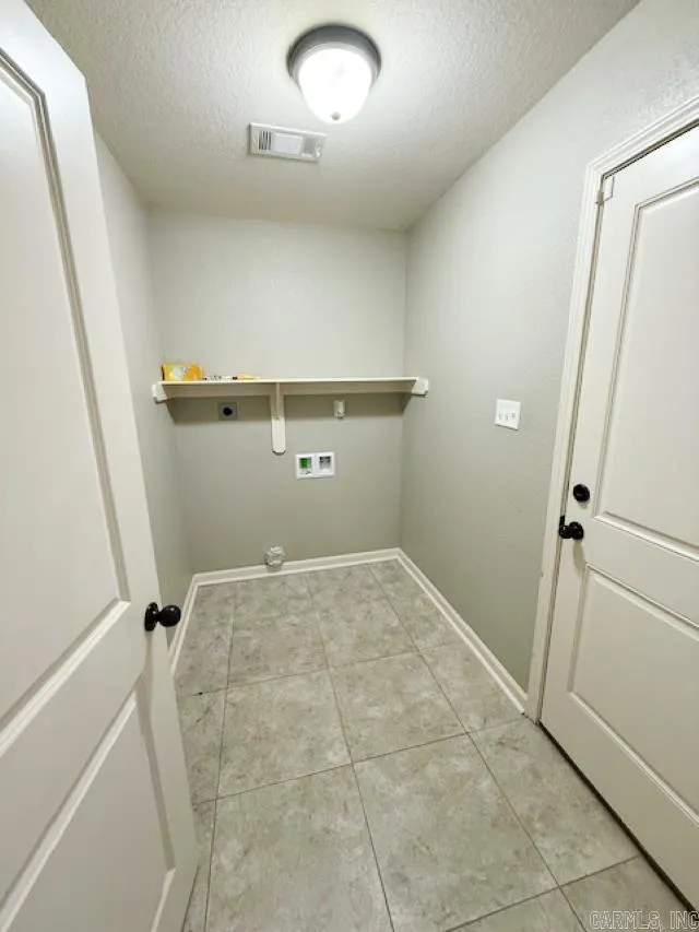 Property at 176  Cambridge - Image 9
