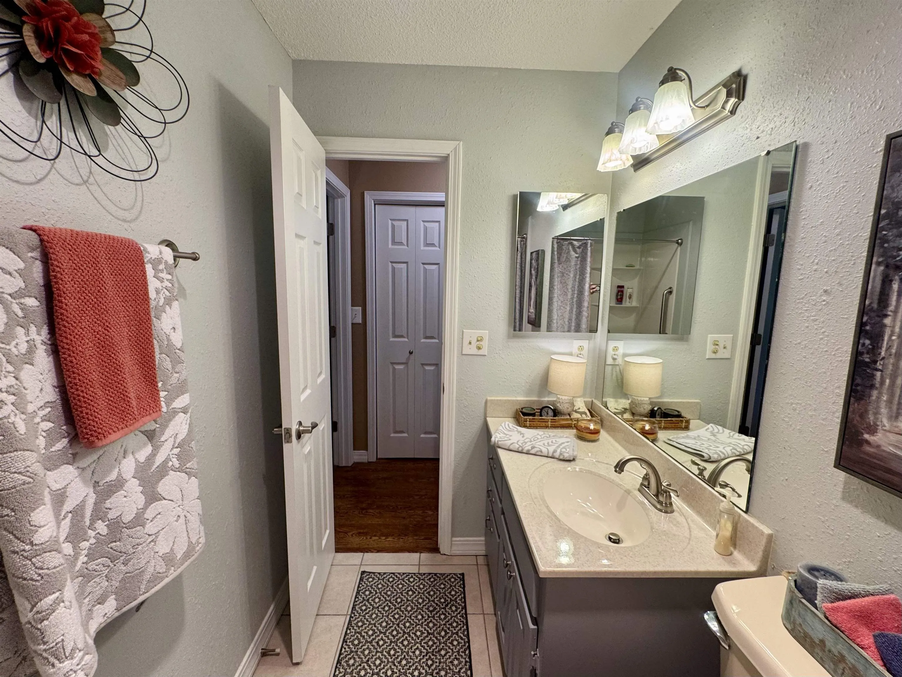 Property at 7  Eufaula - Image 34
