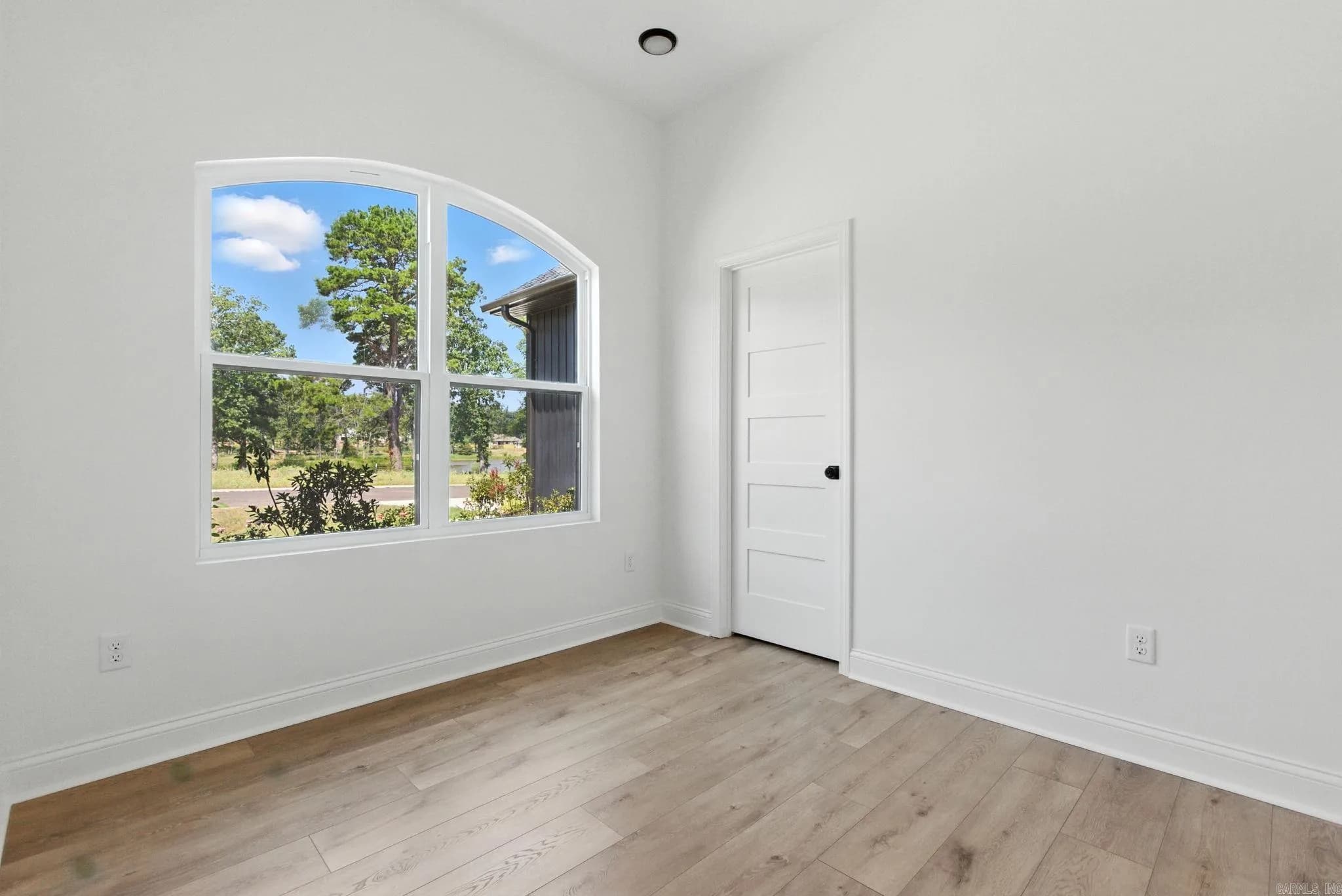 Property at 236  Stagecoach trail - Image 12