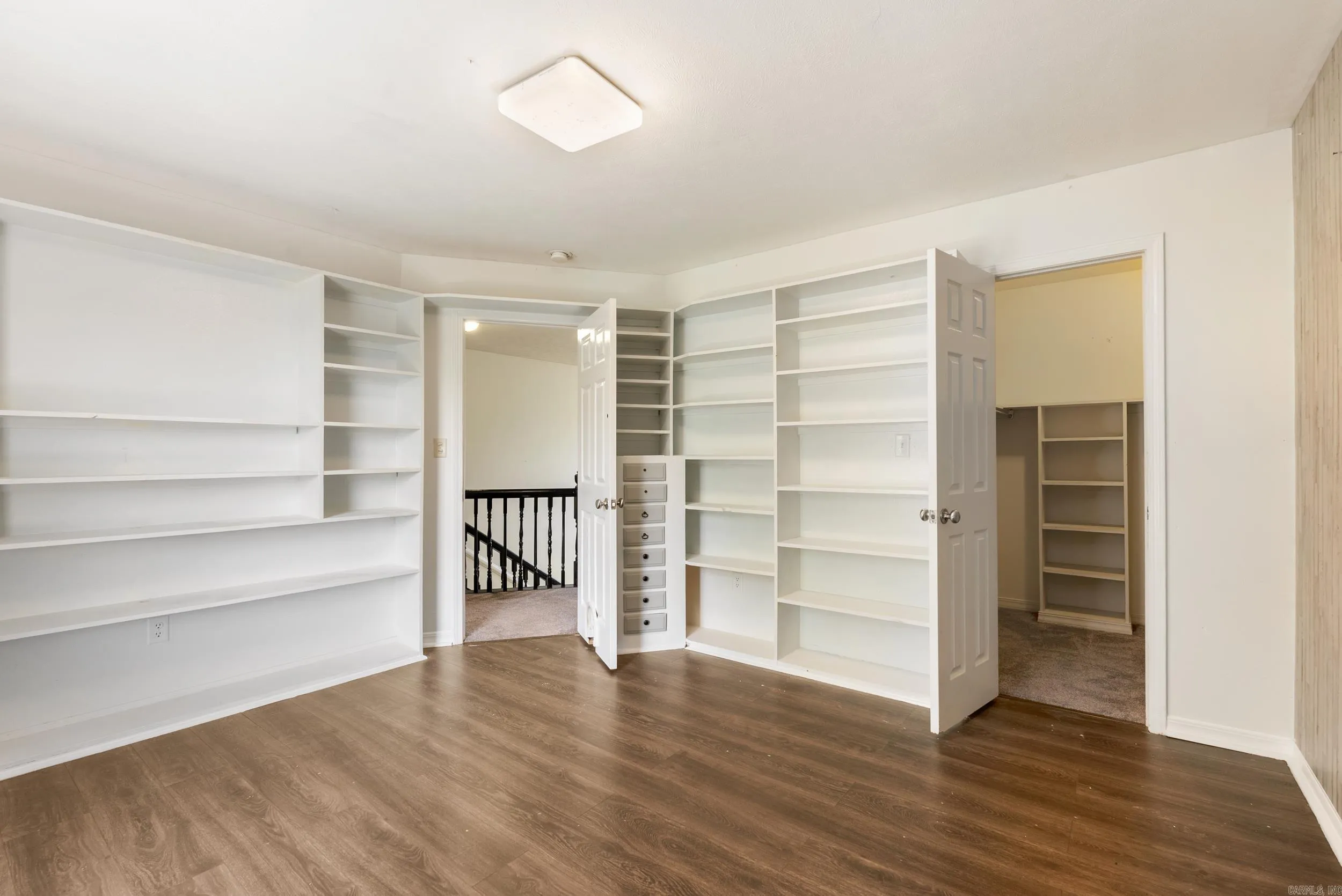 Property at 410  Bass - Image 49