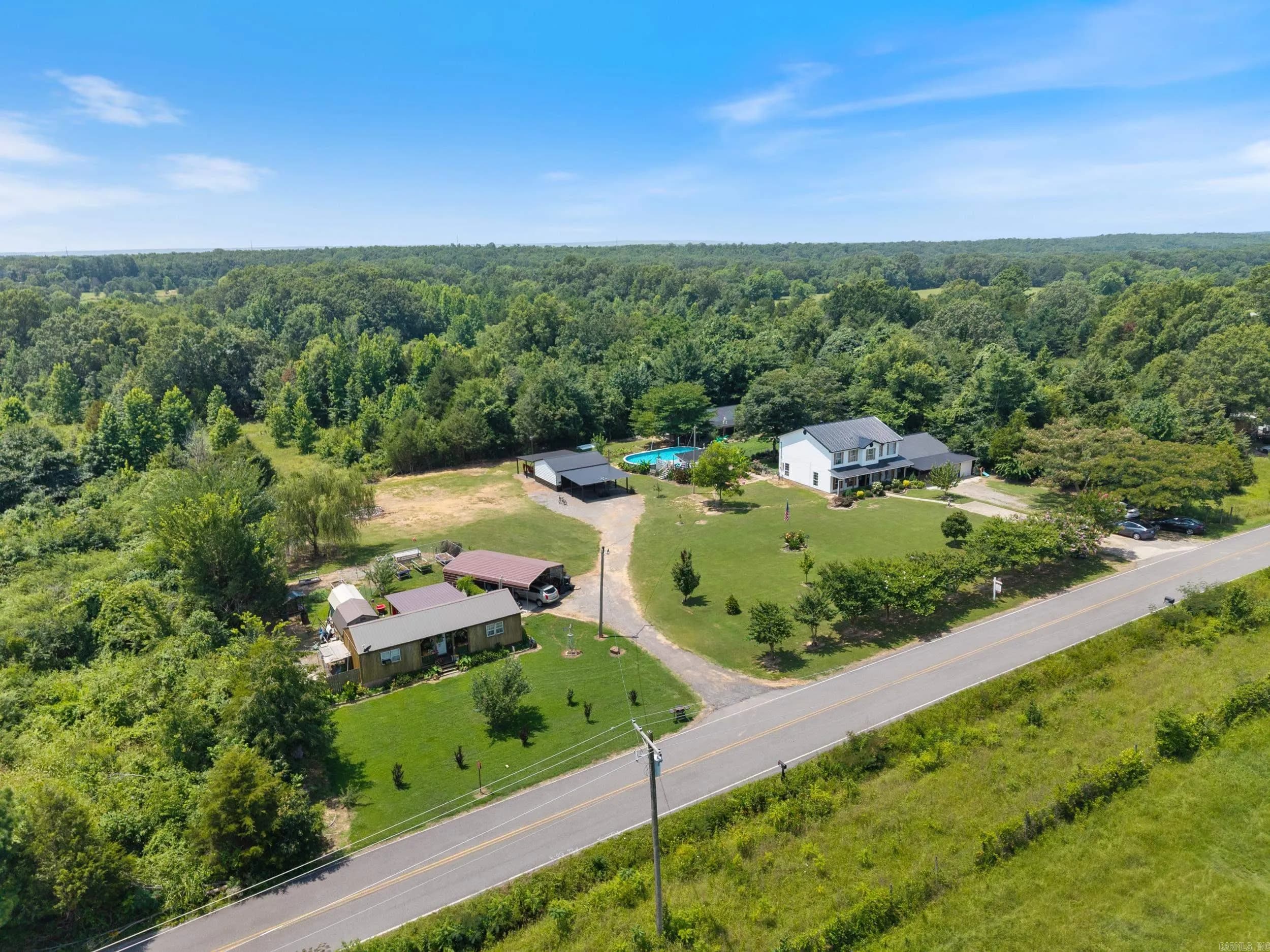 Property at 410  Bass - Image 1
