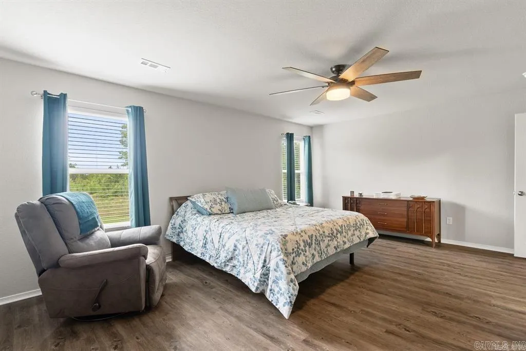 Property at 5077  Red fox - Image 16
