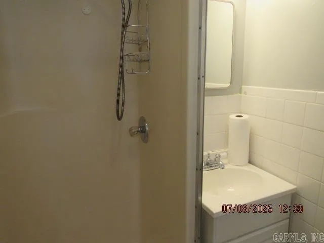 Property at 104  Cedarcrest drive - Image 12