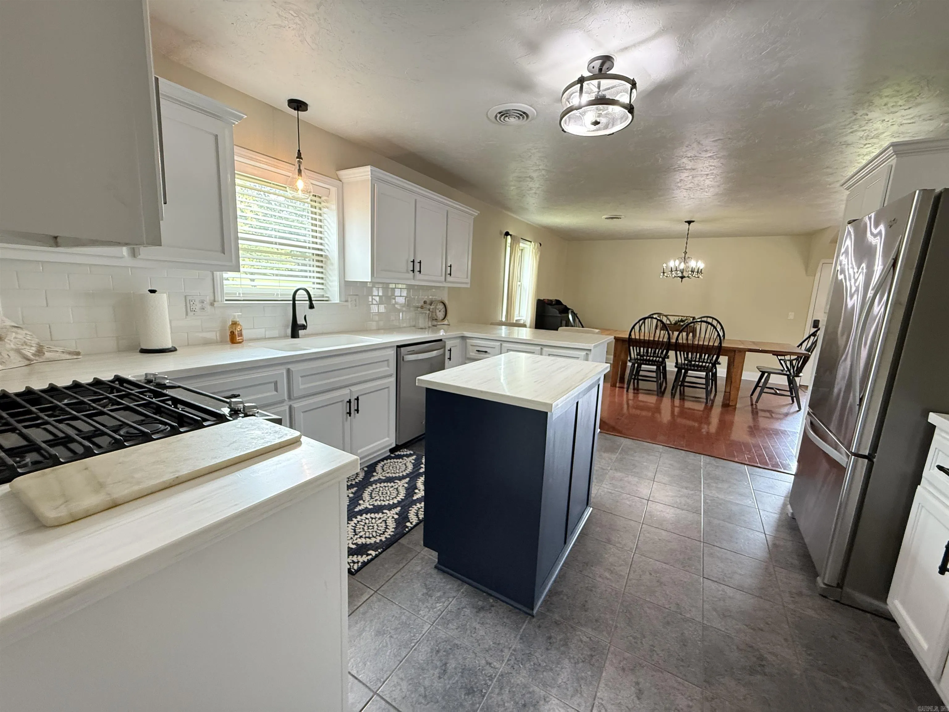 Property at 1354  Wiley - Image 27