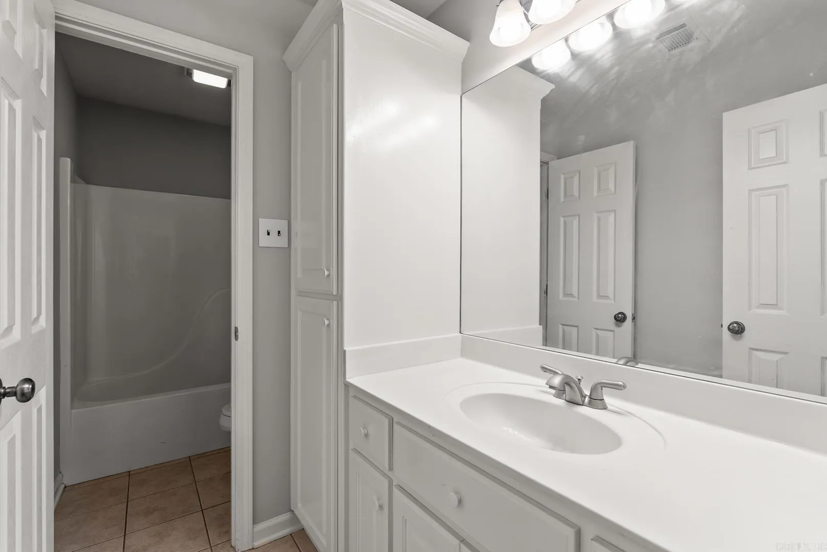 Property at 2  North star - Image 24