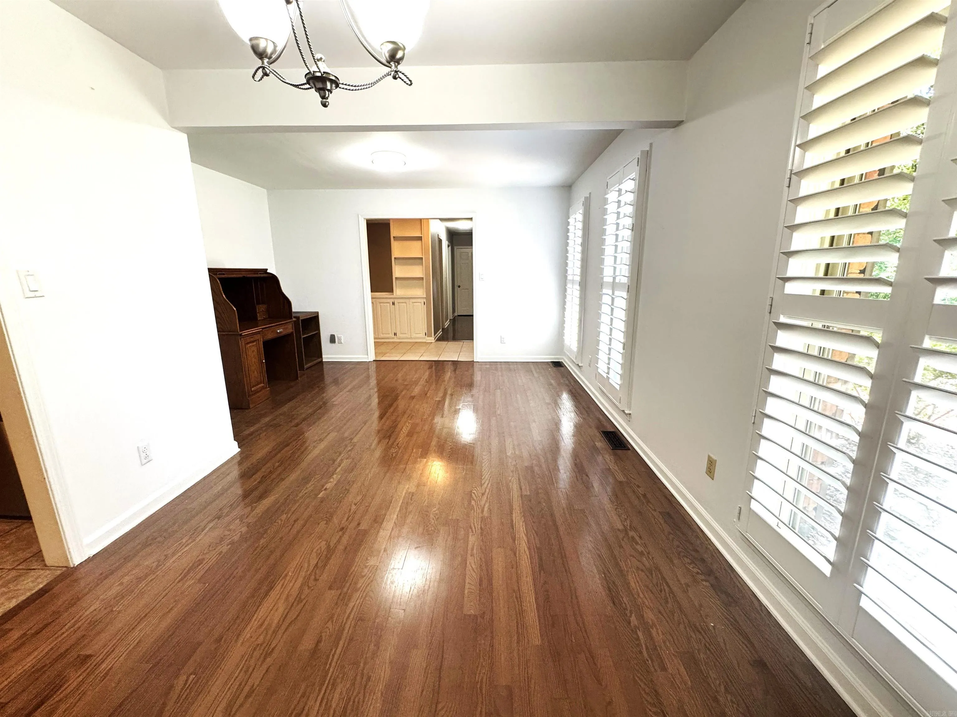 Property at 1910  Hess lane - Image 24