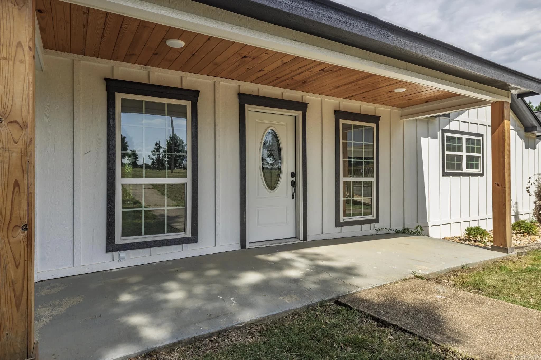 Property at 1852  Shiloh - Image 5