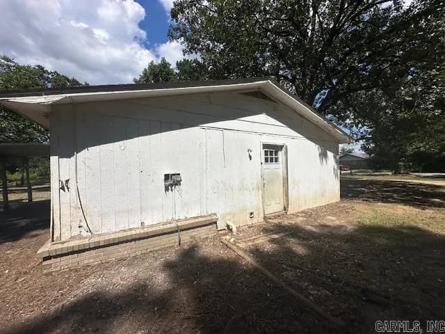 Property at 107  Grant 13 - Image 4