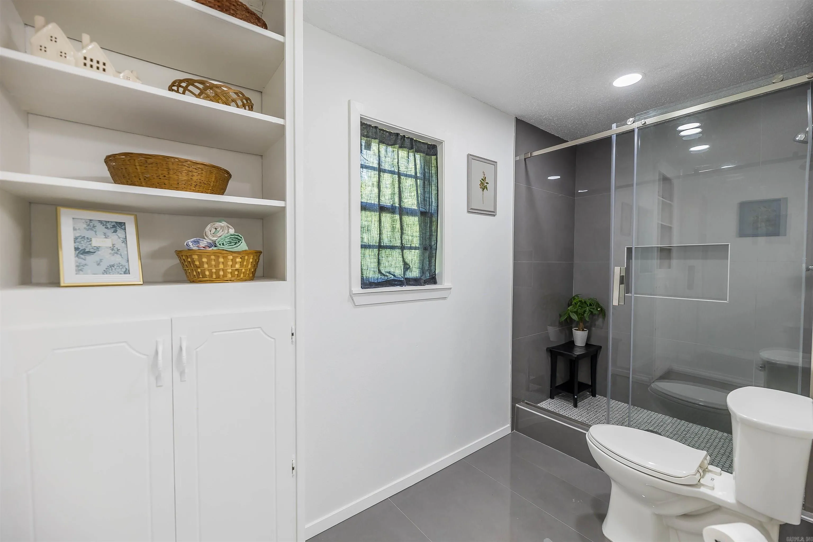 Property at 1795  Bowen hill rd - Image 24