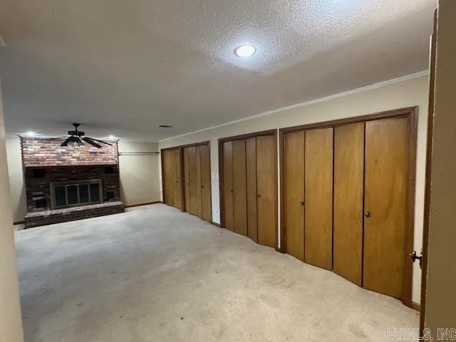 Property at 602 W Hoyle - Image 21