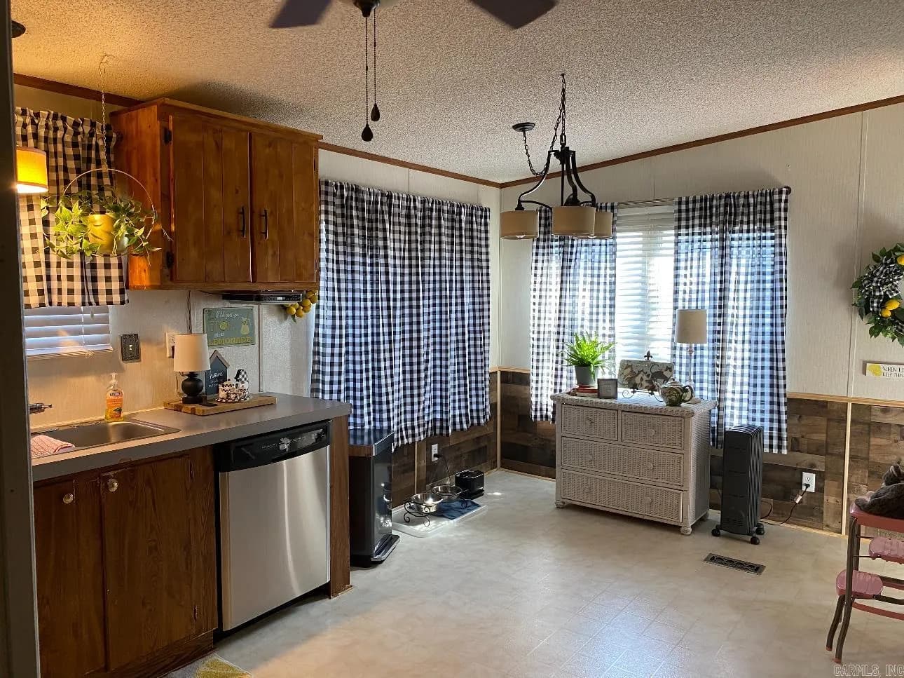 Property at 17300  Cabes point - Image 7