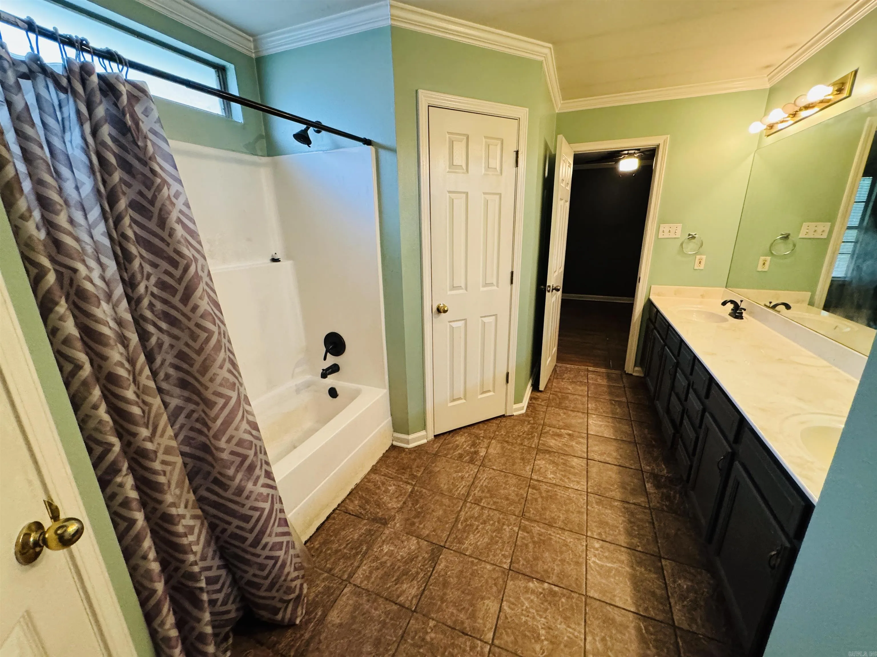 Property at 5119  Timberland - Image 22