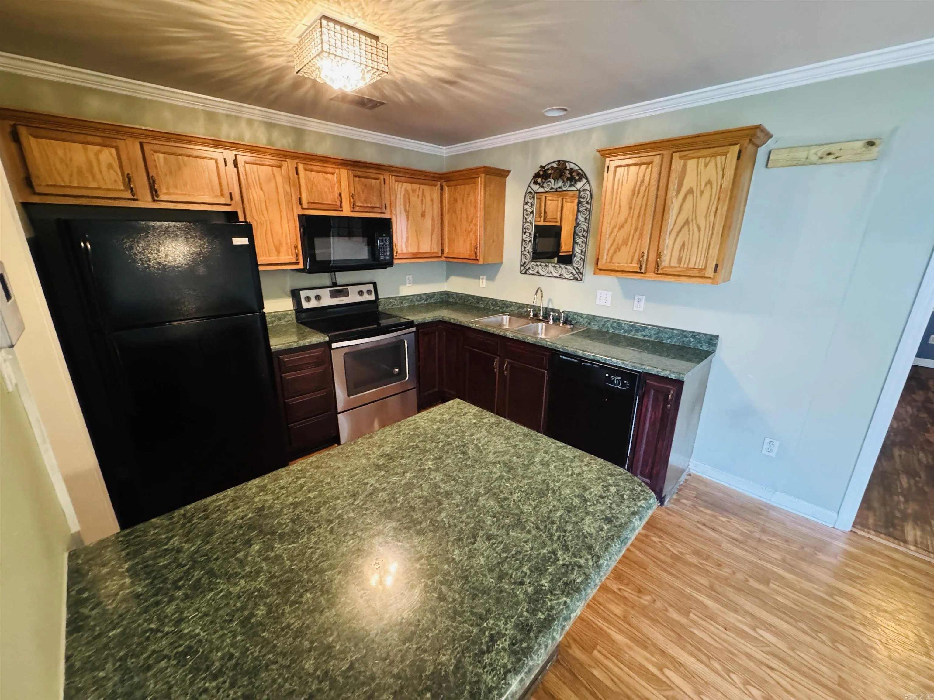 Property at 5119  Timberland - Image 7