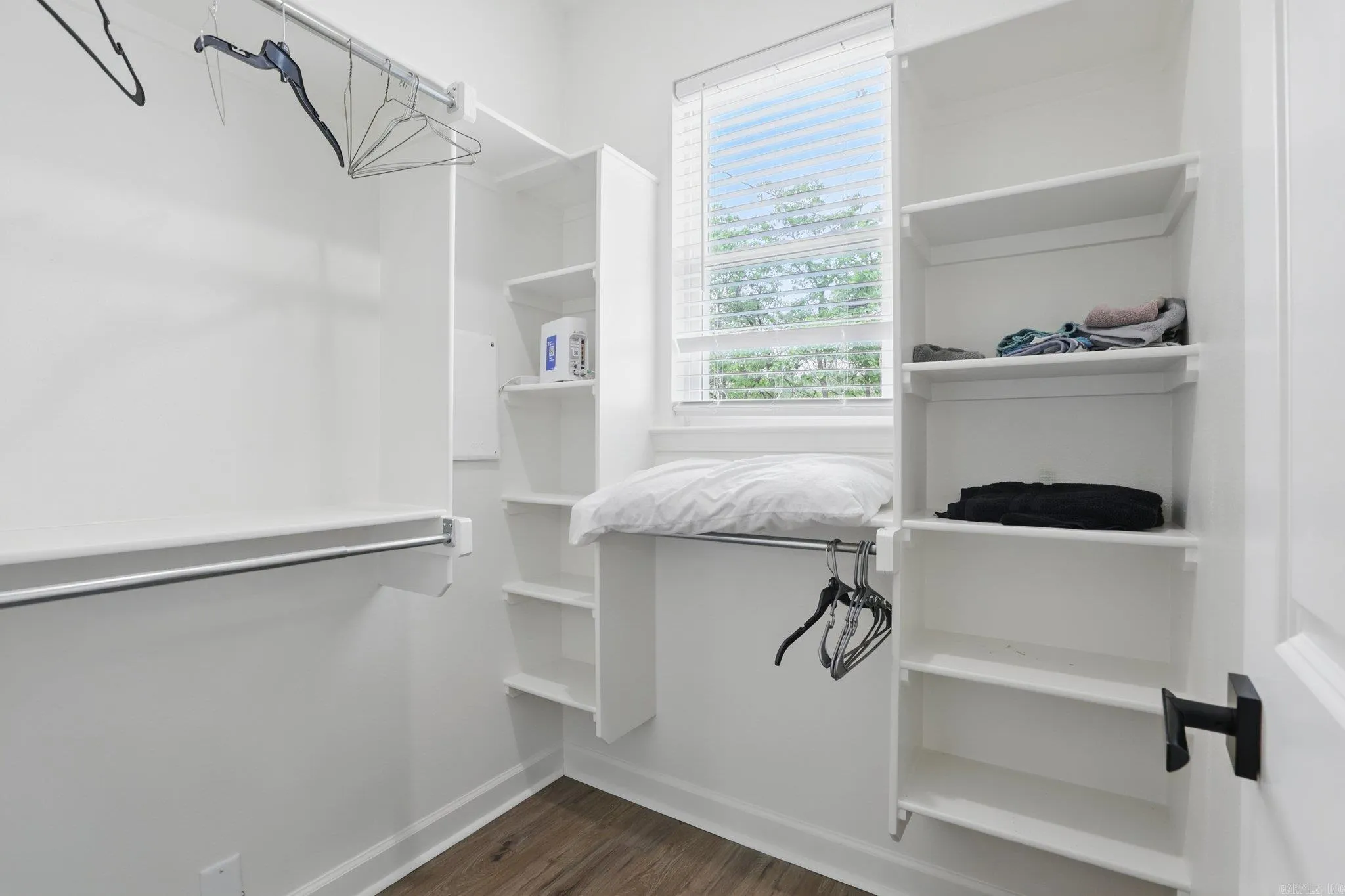 Property at 712 W Ashley - Image 23