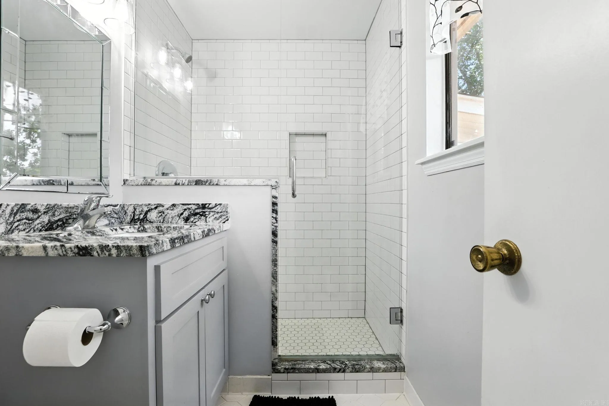 Property at 2919  Misty - Image 21