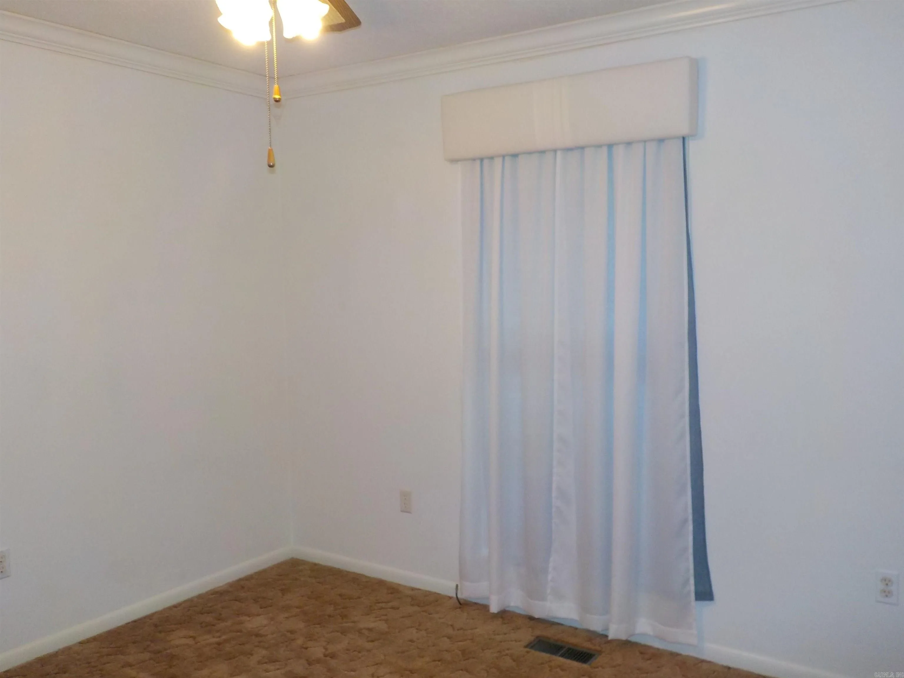 Property at 6  Baker - Image 39