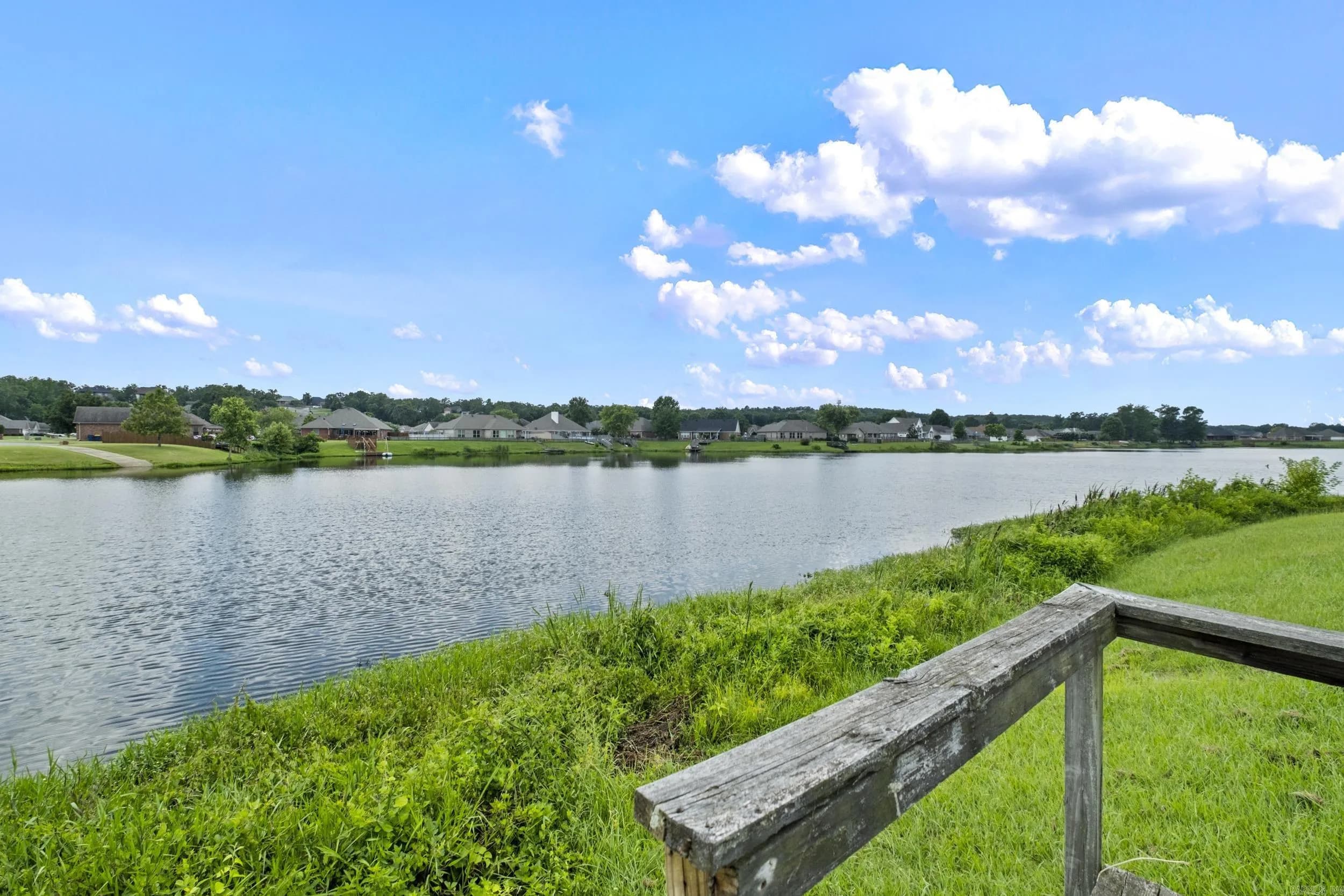 Property at 118  Lakeland - Image 30