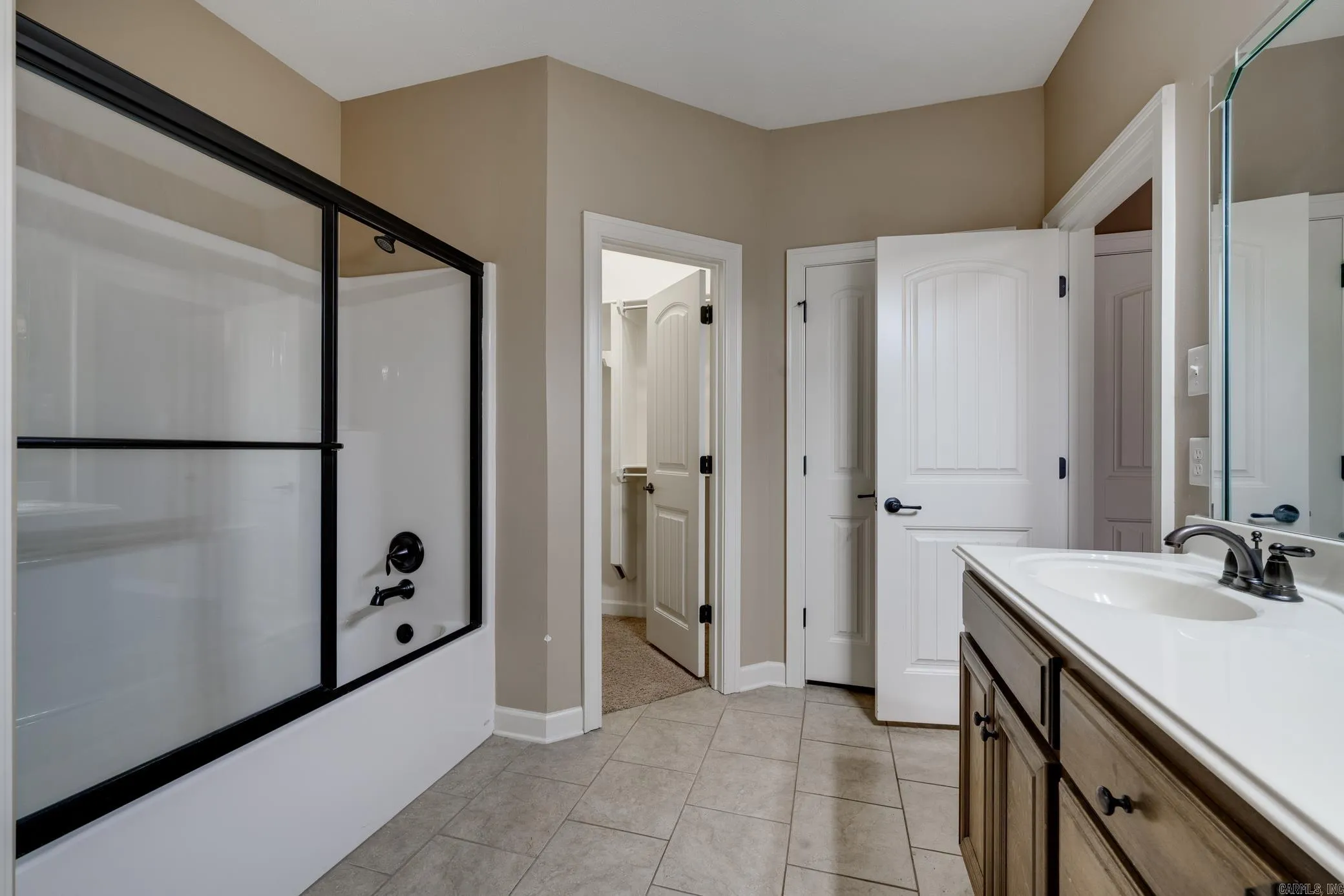 Property at 62  Oak tree - Image 19