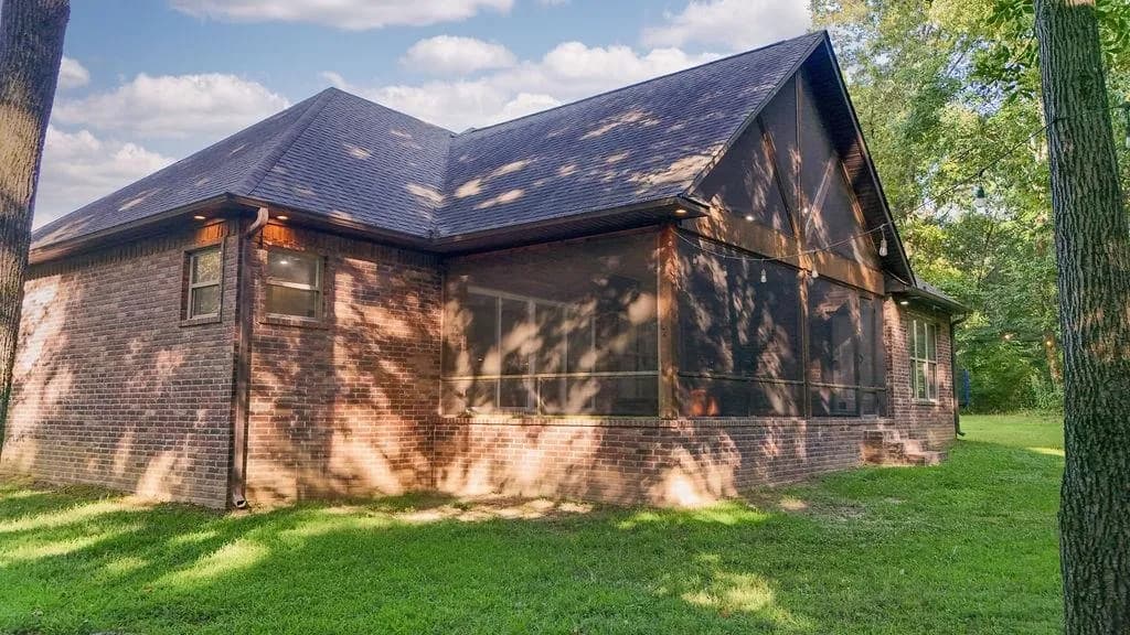 Property at 3501  Burdyshaw - Image 47
